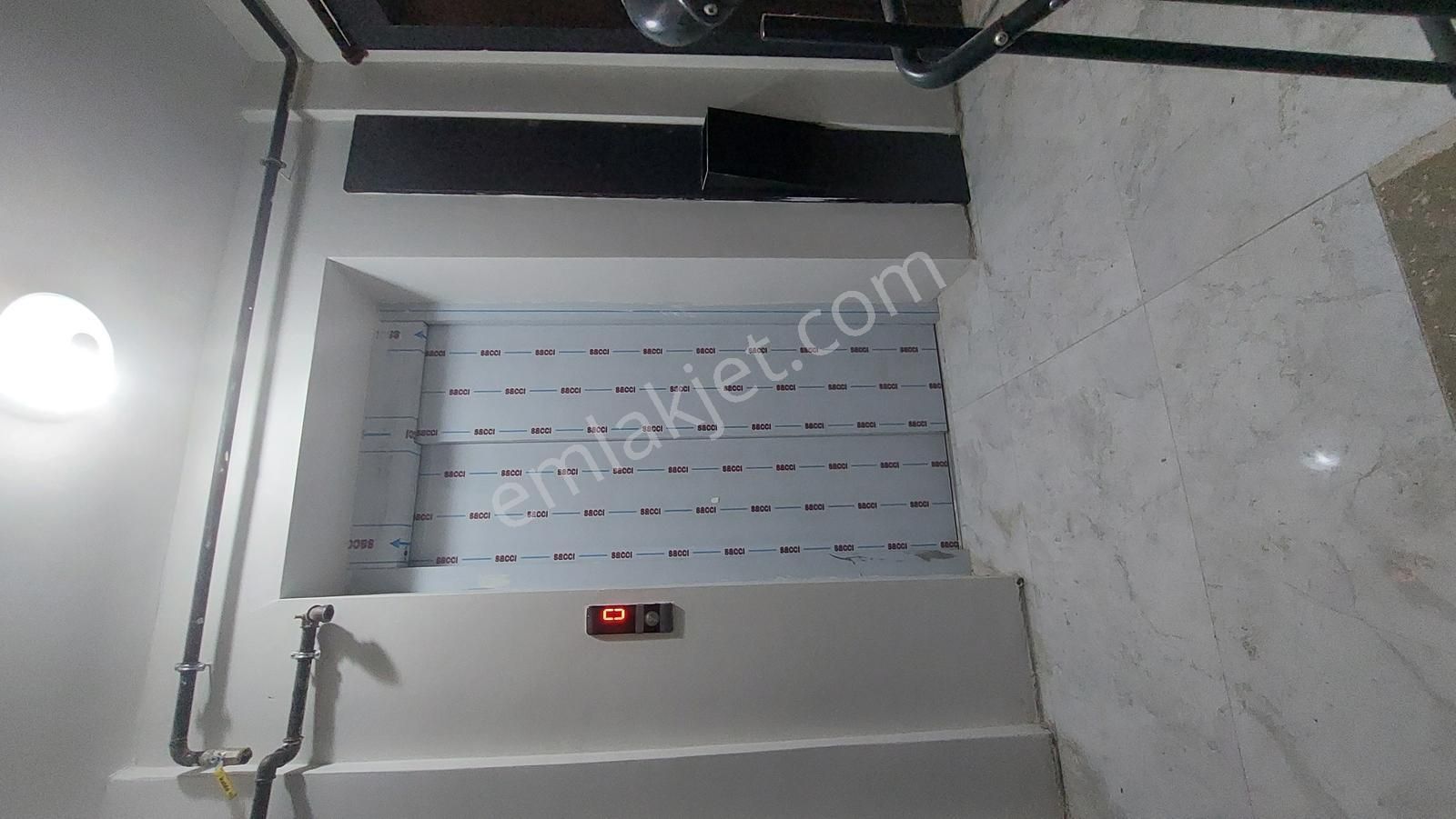 Sincan Yenikent Sıfır Bina 3+1 Ara Kat Asansörlü Geniş Balkonlu - Görsel 24