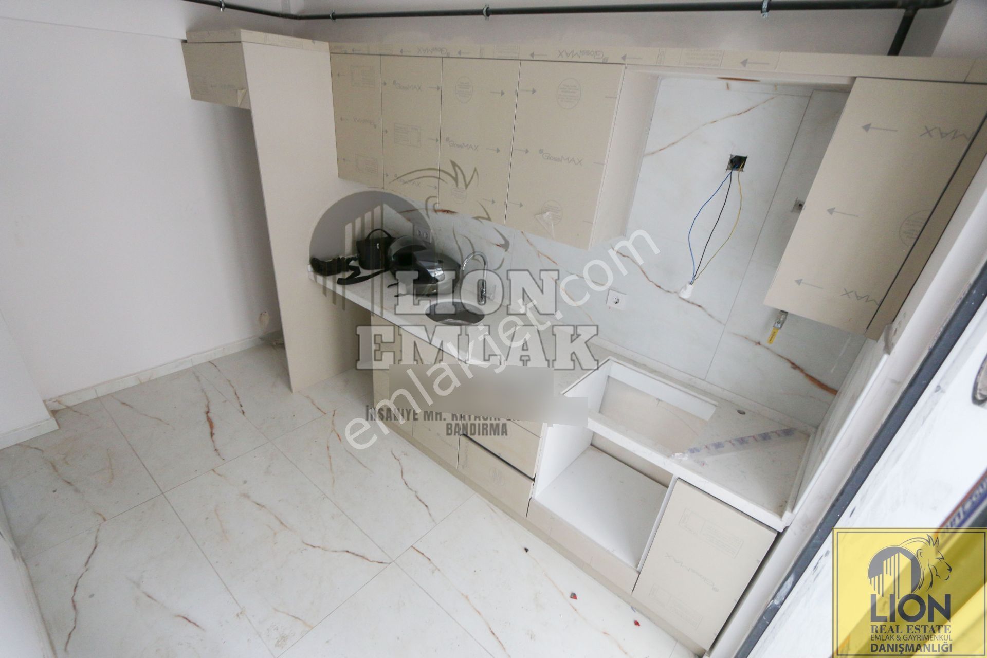 🟨⬛lıon Emlak'tan Çınarlı Mahallesinde Cadde Yakını Satılık Sıfır Daire⬛🟨 - Görsel 4