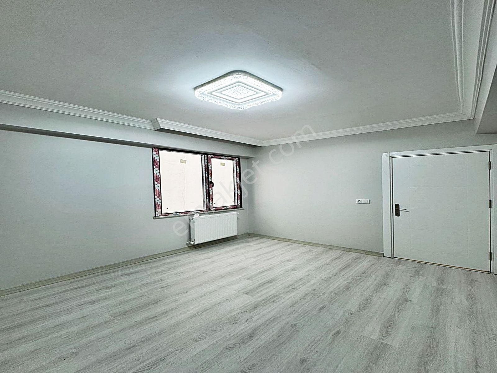 Cadde34'den Çınar Koruparkın Dibinde Sıfır Ebeveyn Banyolu Asansörlü 2+1 Satılık Arakat Daire! - Görsel 22