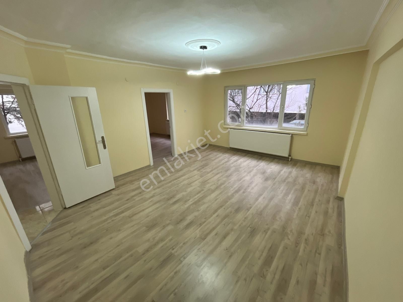 Plevne Mahallesinde 3+1 Yüksek Giriş Yapılı Daire! - Görsel 7