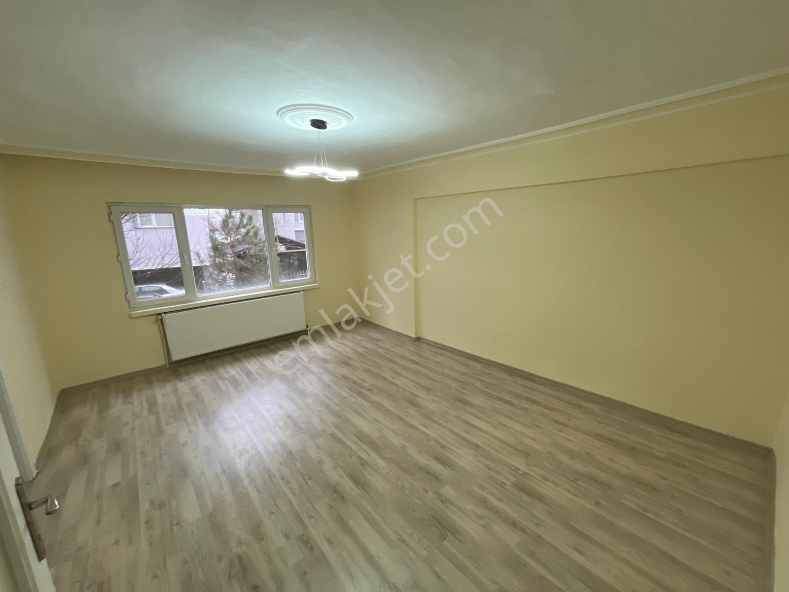 Plevne Mahallesinde 3+1 Yüksek Giriş Yapılı Daire! - Görsel 8