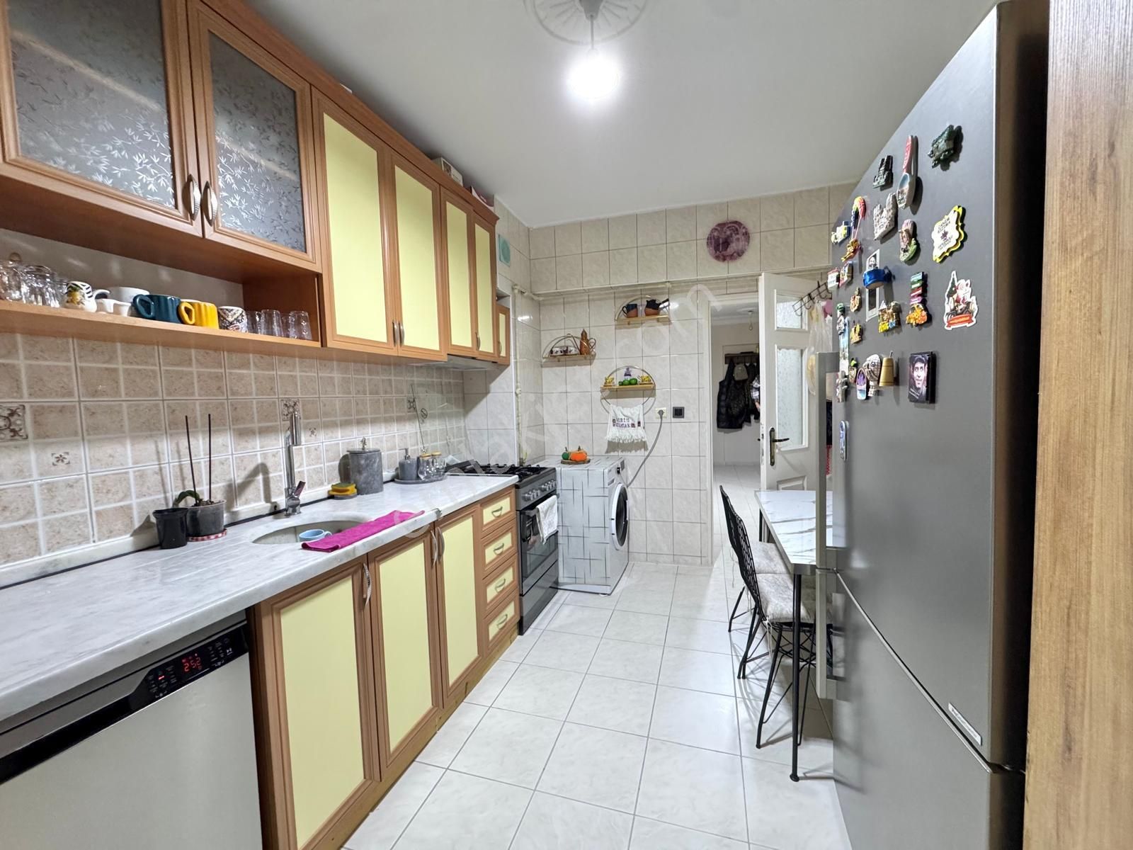 Kalecik Emlak'tan Mimar Sinan Mahallesinde 3+1 2.kat Güney Cephe Daire - Görsel 3