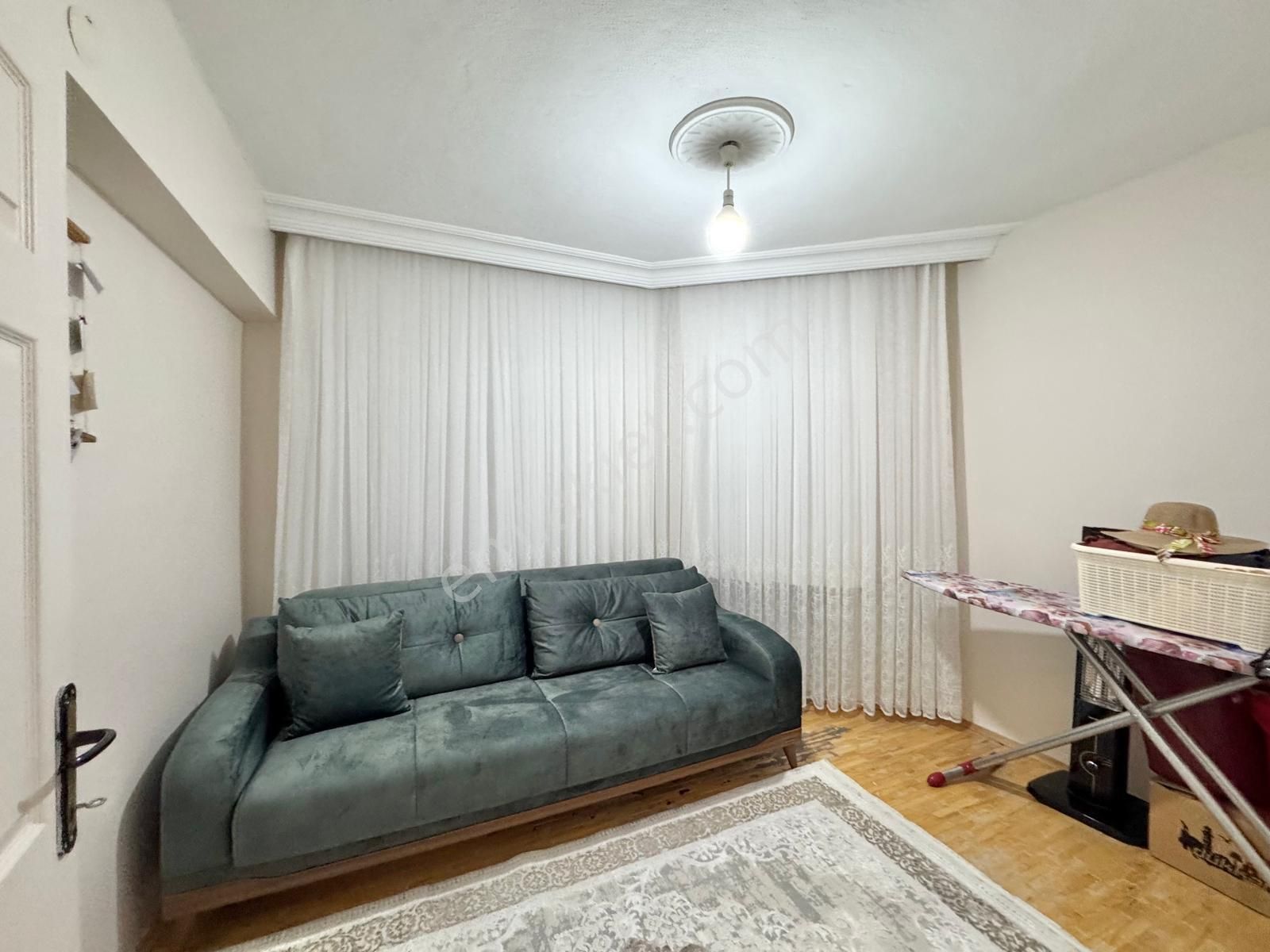 Kalecik Emlak'tan Mimar Sinan Mahallesinde 3+1 2.kat Güney Cephe Daire - Görsel 9