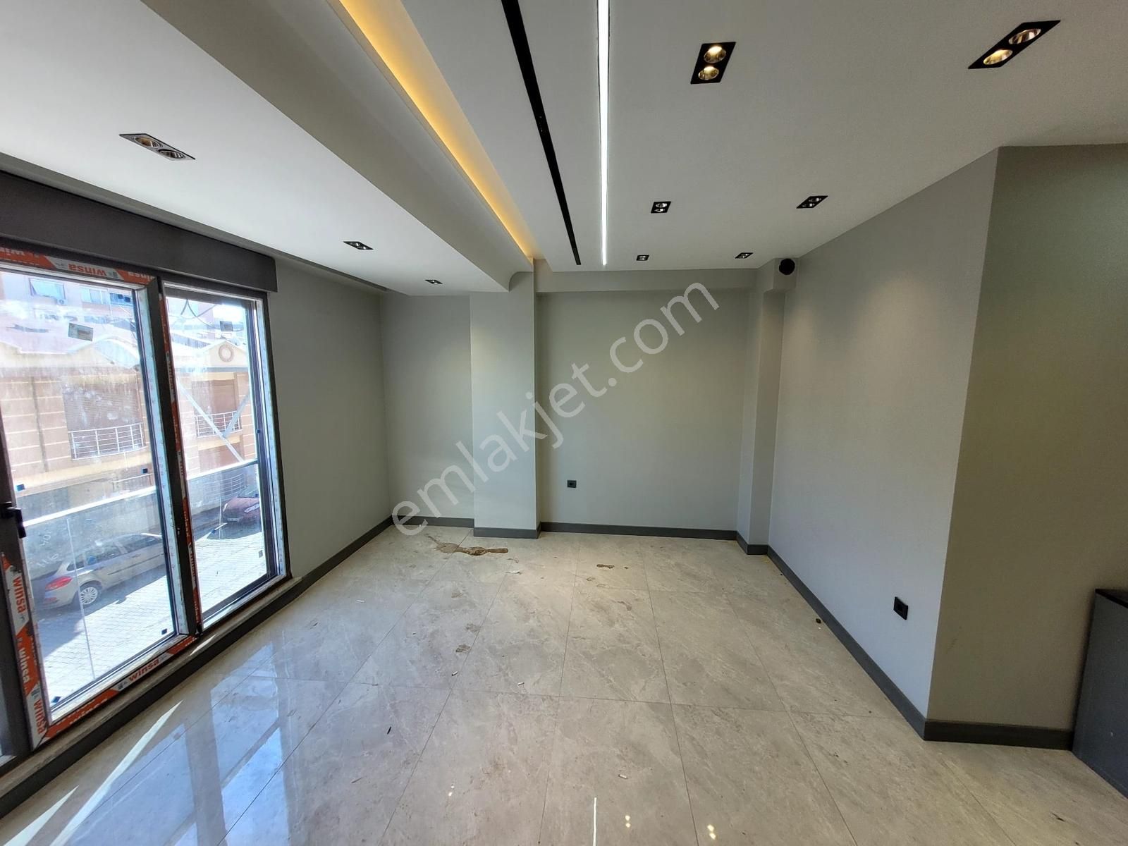 Cumhuriyet Mah.de Ara Kat Ön Cephe Sıfır Ultra Lüks 3+1 Daire - Görsel 26