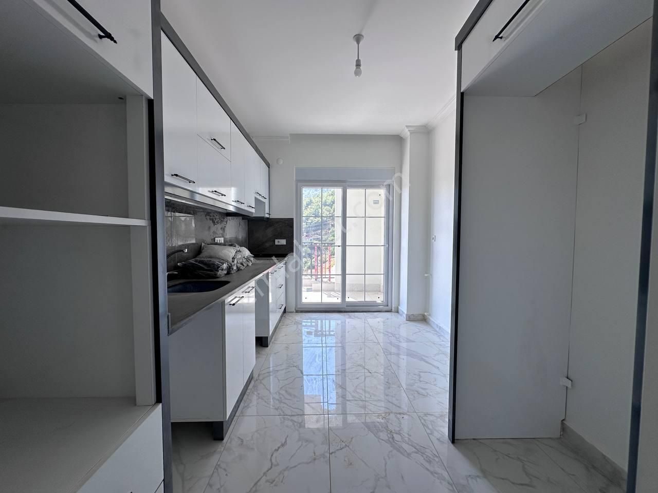 Çıplaklı'da İskanlı Krediye Uygun Ayrı Mutfaklı 3+1 Sıfır Daire - Görsel 14