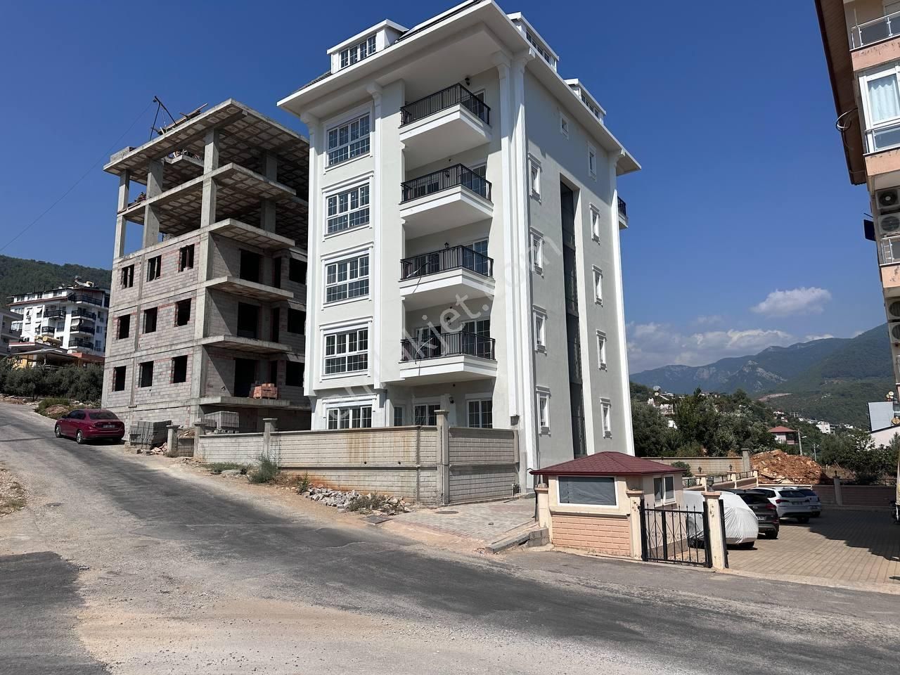 Çıplaklı'da İskanlı Krediye Uygun Ayrı Mutfaklı 3+1 Sıfır Daire - Görsel 2