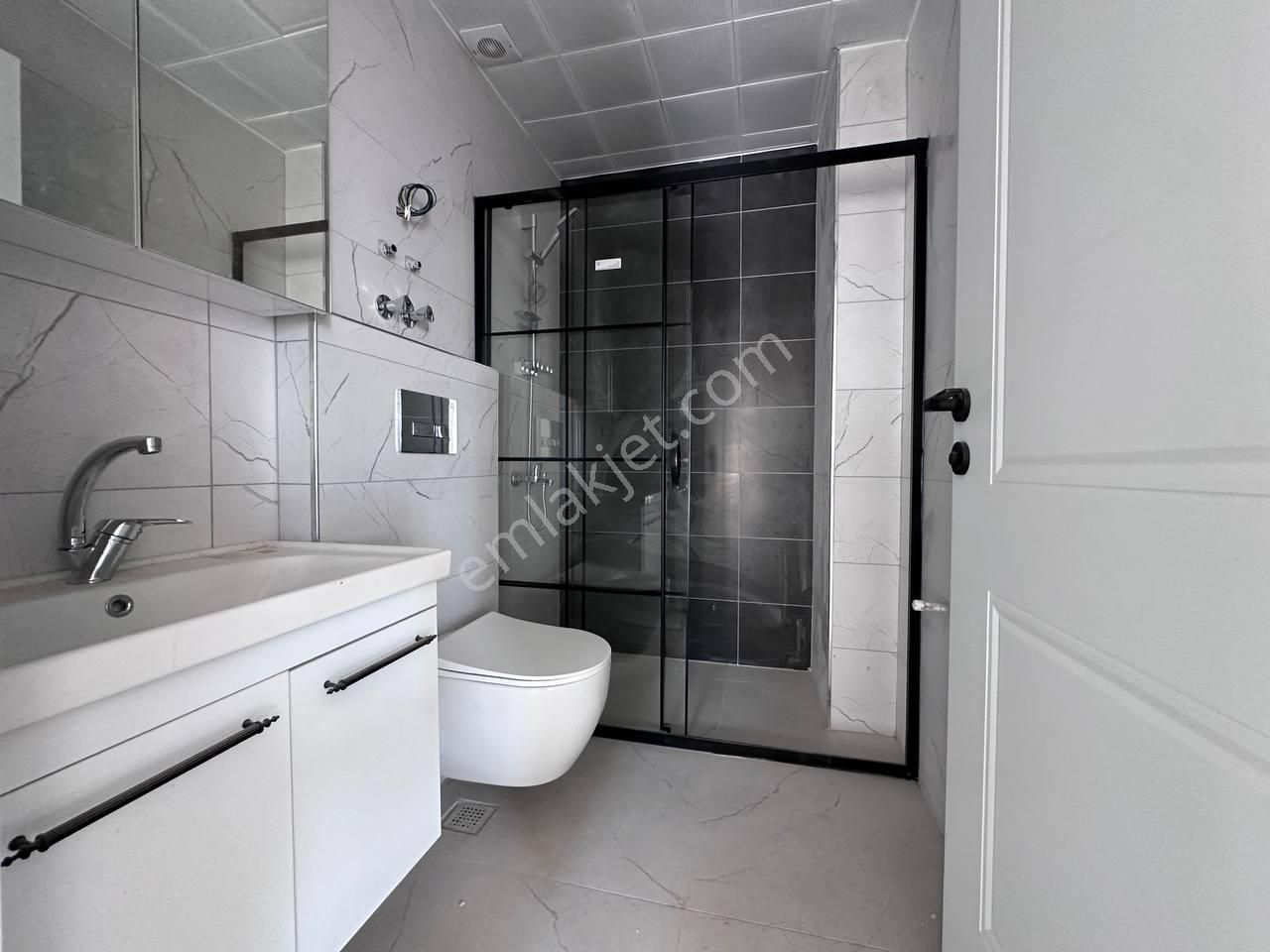 Çıplaklı'da İskanlı Krediye Uygun Ayrı Mutfaklı 3+1 Sıfır Daire - Görsel 8