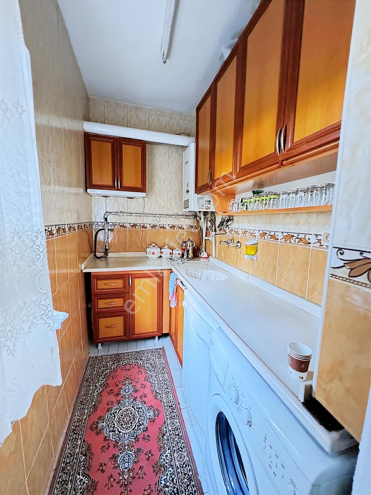 Menderes Blokların Da 2+1 Kat 1 Ön Cadde Üstü 80 M2 Kombili - Görsel 19