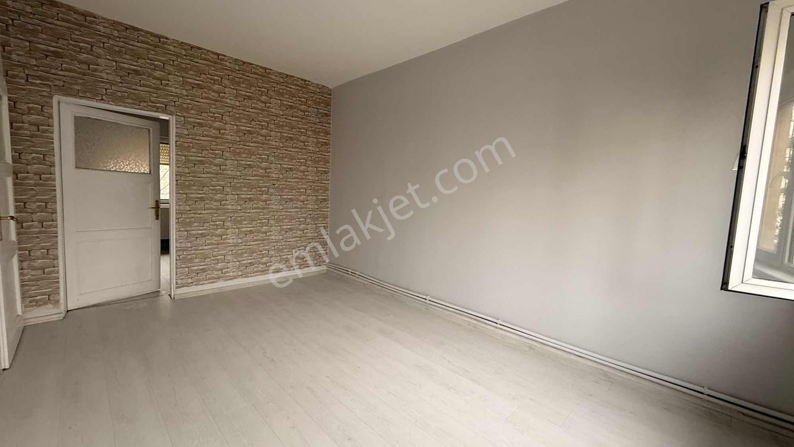 Menderes Blokların Da 2+1 Kat 1 Ön Cadde Üstü 80 M2 Kombili - Görsel 10