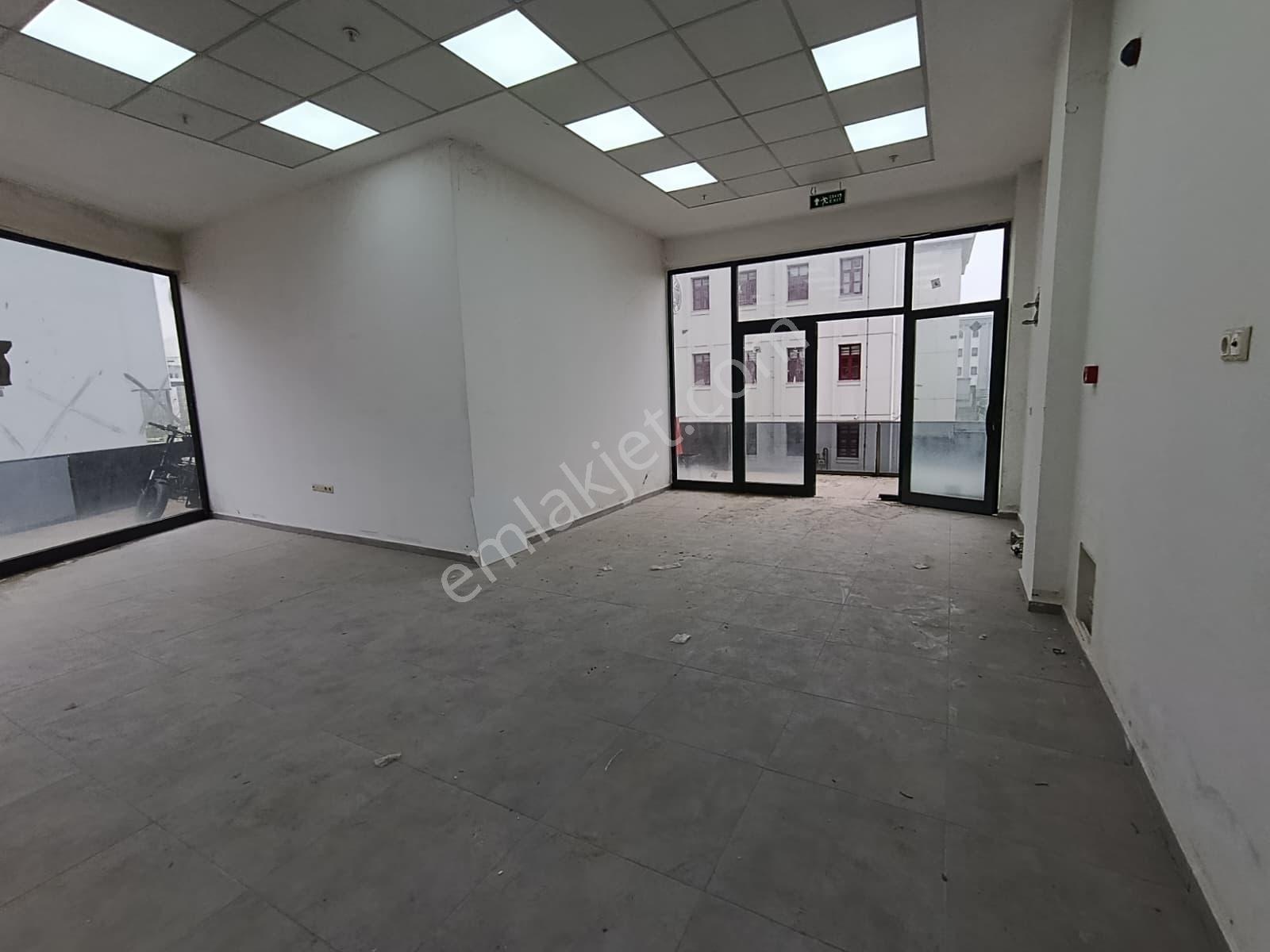 Kartepe Fsm Kaymakamlık Yanı Tabela Değeri Yüksek Kiralık Dükkan - Görsel 11