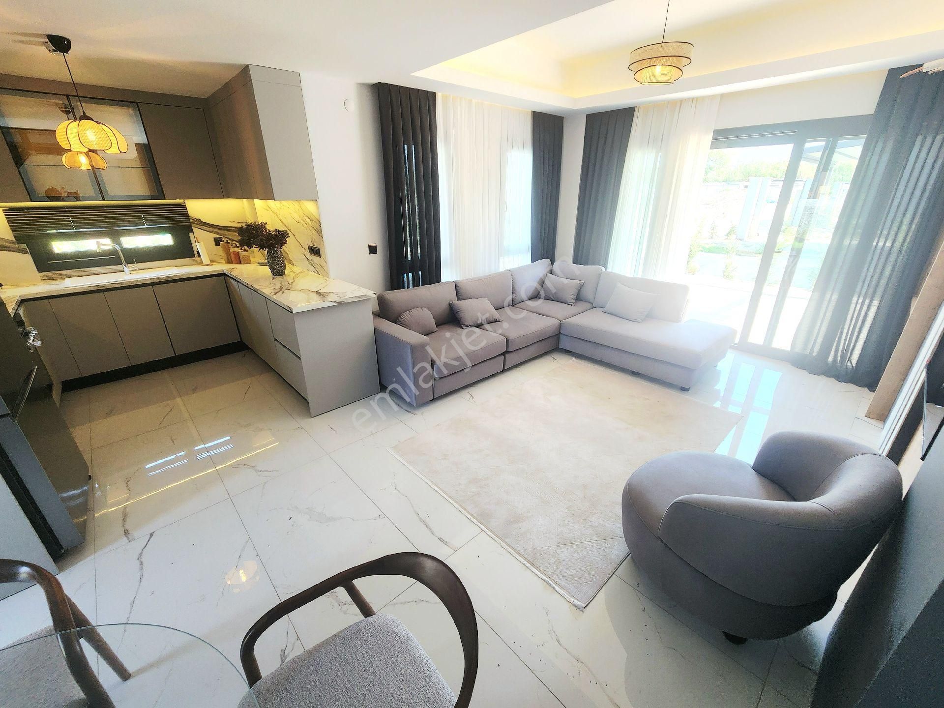 Davular Plajın Dibi Satılık Tam Müstakil 4+1 - Görsel 13