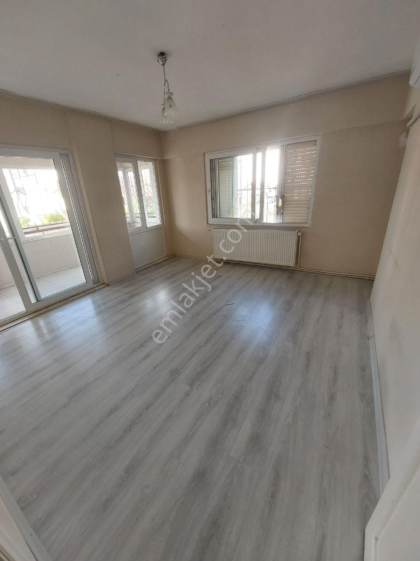 Doğru Gayrimenkulden Zafer Mahallesinde Arap Dede Mevki 3+1 Doğalgazlı 4 Balkonlu - Görsel 3