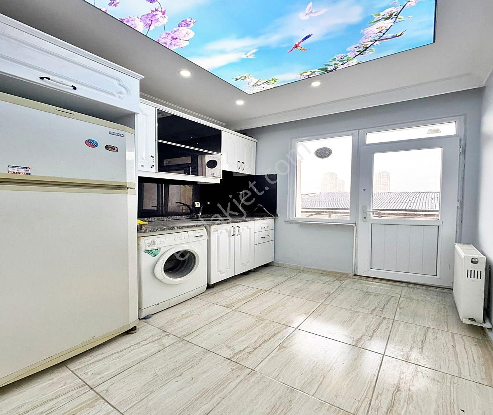 Metrobüse Yakın 5 Dakika Mesafede 1.kat 2+1 100m2 2.850.0000 Tl - Görsel 26