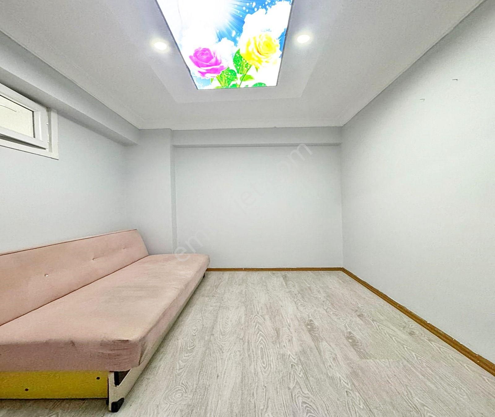 Metrobüse Yakın 5 Dakika Mesafede 1.kat 2+1 100m2 2.850.0000 Tl - Görsel 12