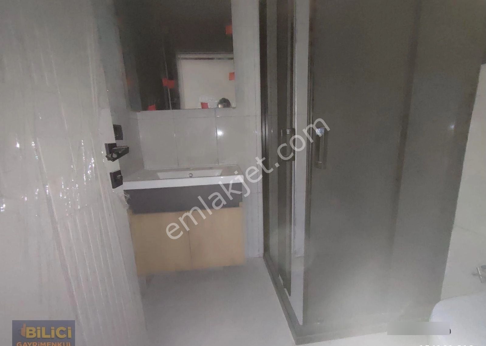 //bilici Gayrimenkulden// 2+1 Katta Fırsat Daire - Görsel 14