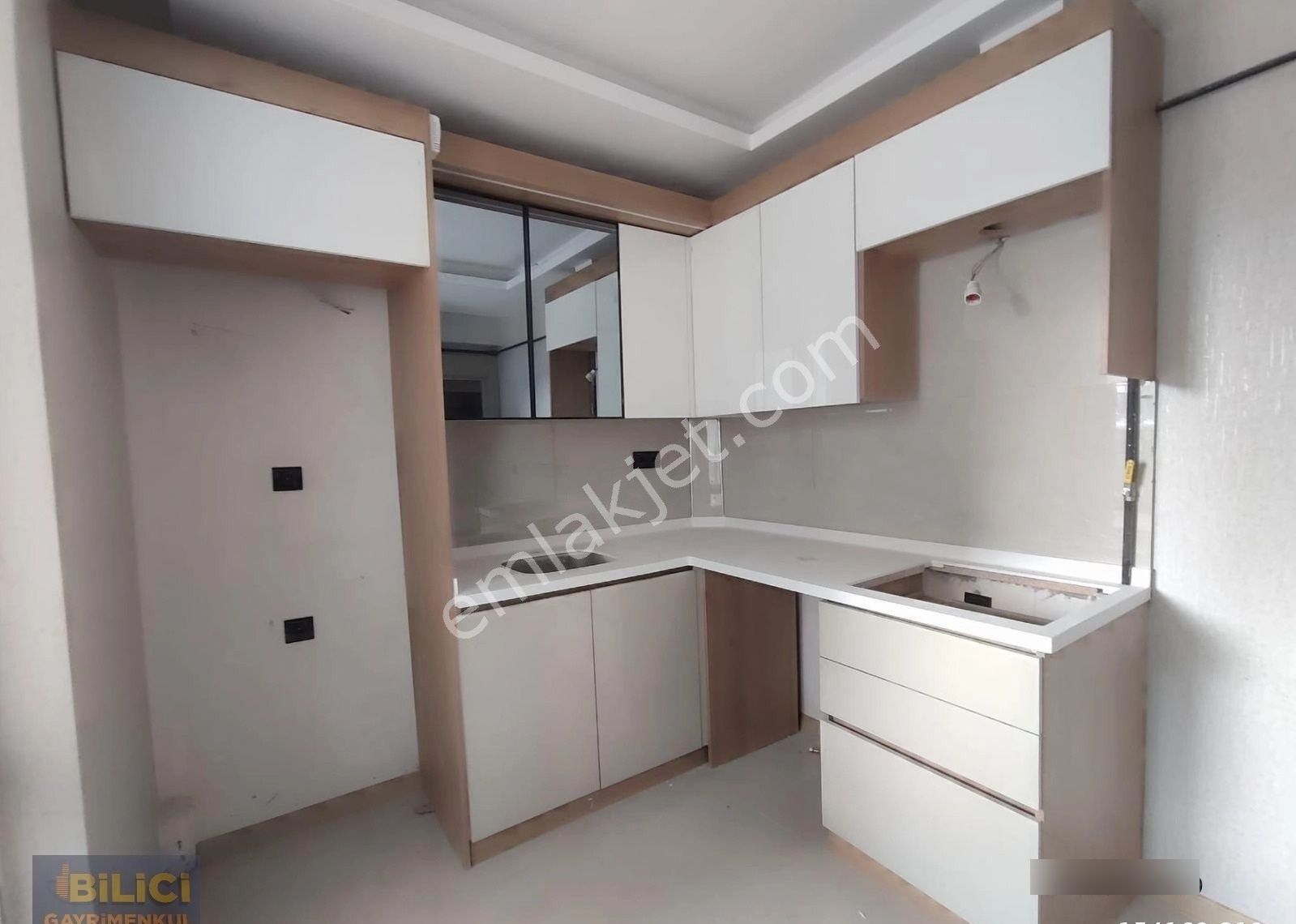 //bilici Gayrimenkulden// 2+1 Giriş