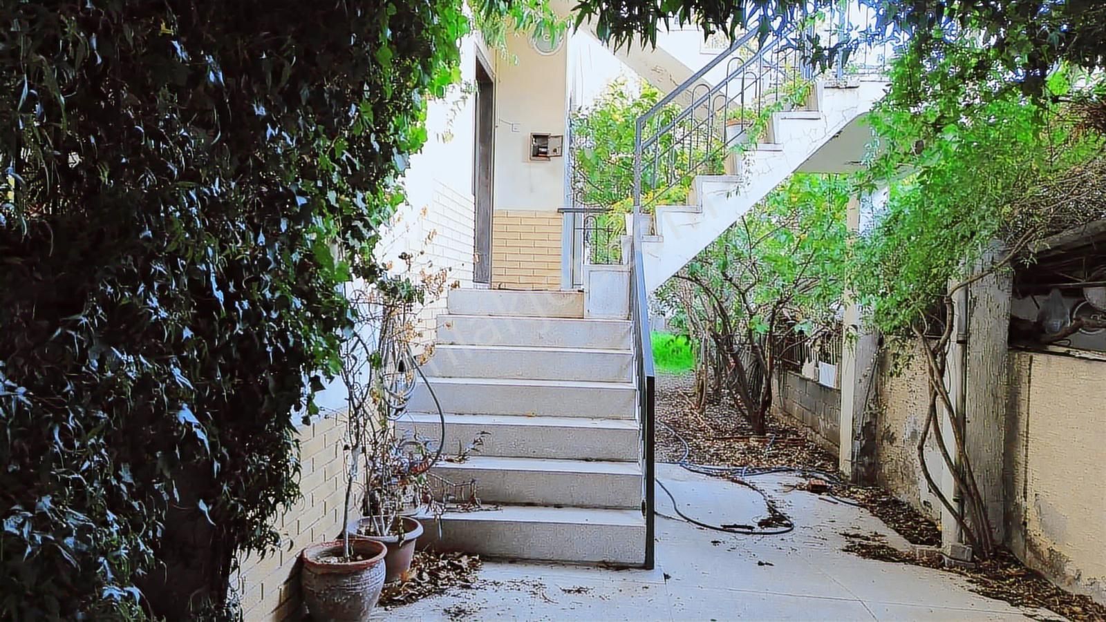 Profösörler Sitesinde Satılık Müstakil Villa - Görsel 8