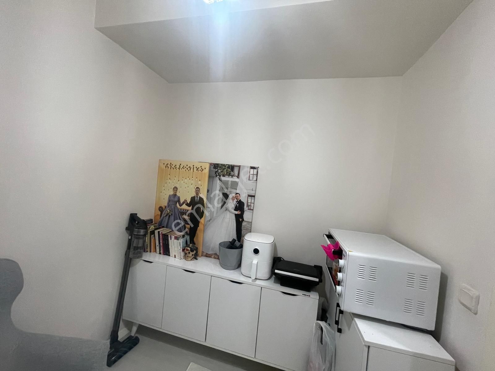 Fatih Kocamustafapaşa Merkez De 13yıllık Binada Satılık 2daire