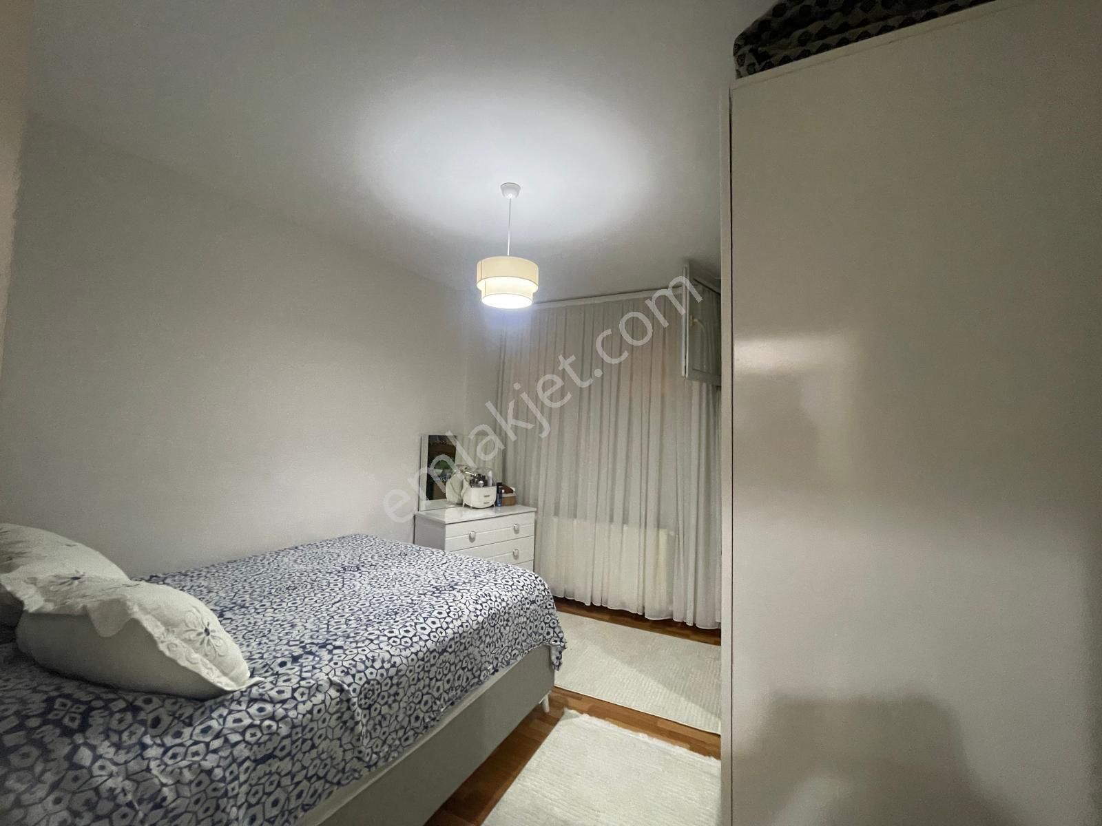 Fatih Kocamustafapaşa Merkez De 13yıllık Binada Satılık 2daire - Görsel 4