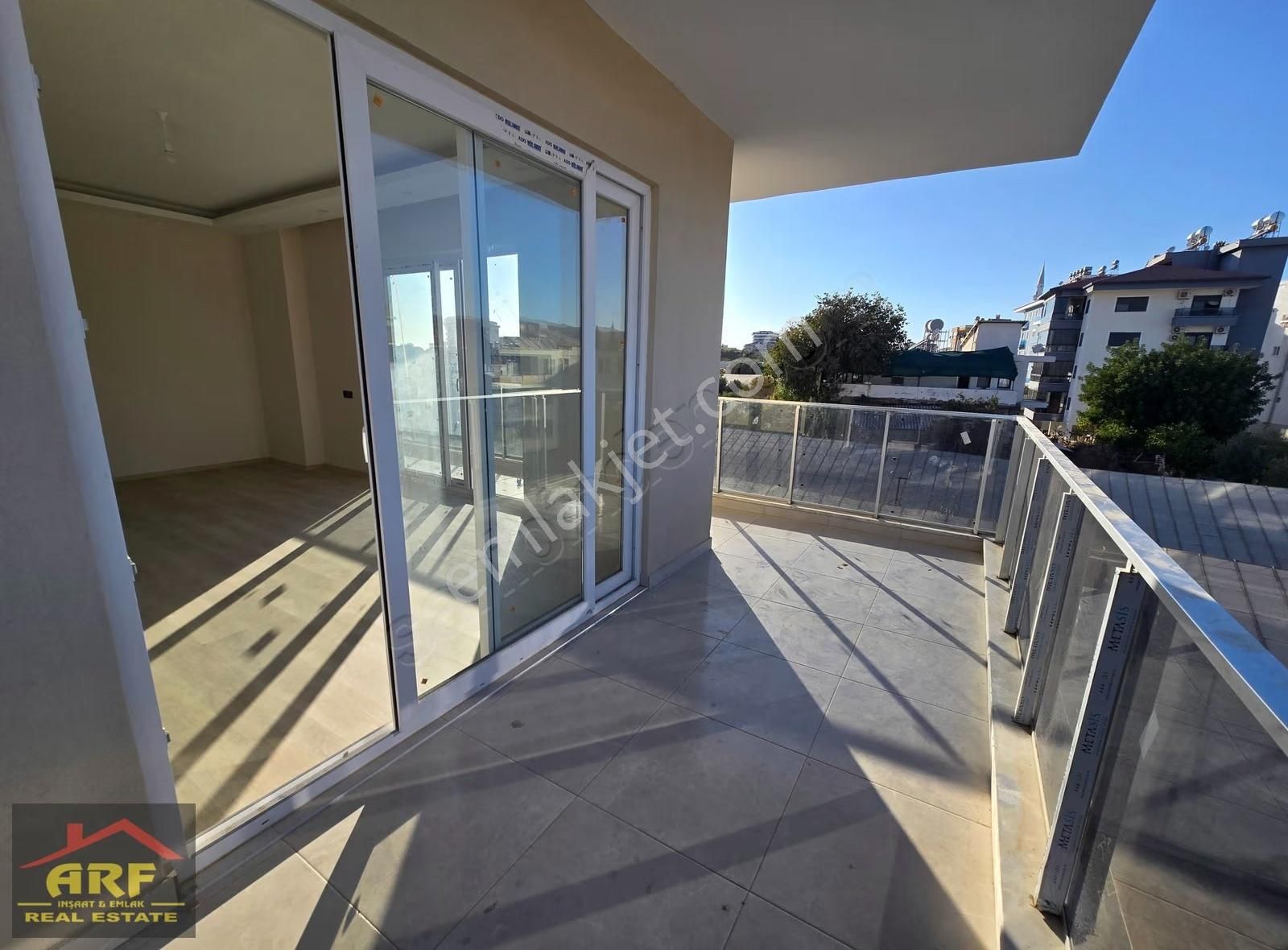 Payallarda Satılık | Ebeveyn Banyolu, Geniş 2+1 Ara Kat Daire - Görsel 16