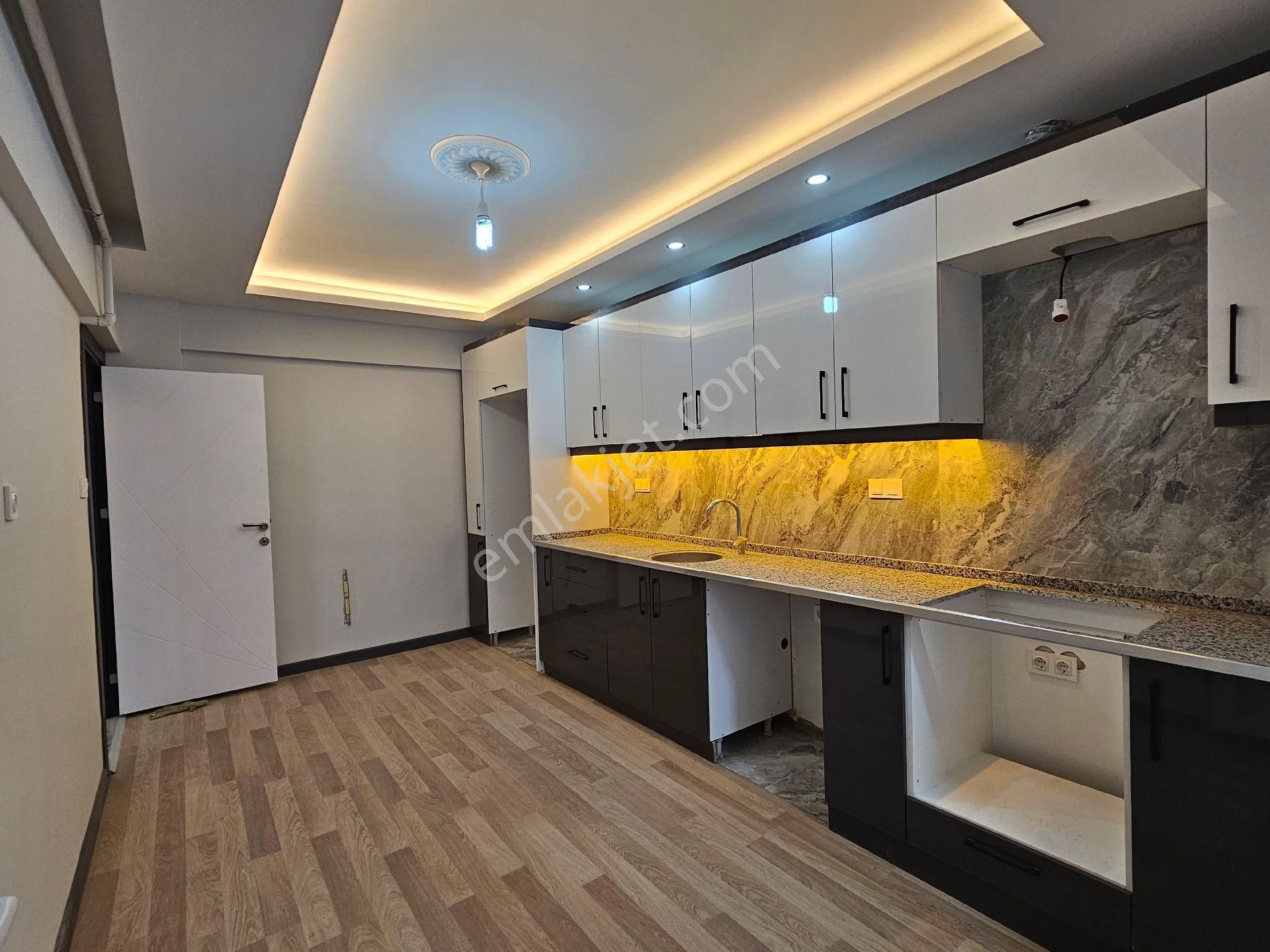 Buca Göksu Mah .120 M2 Çift Cepheli 2 +1 Satılık Doğalgazlı Daire - Görsel 6