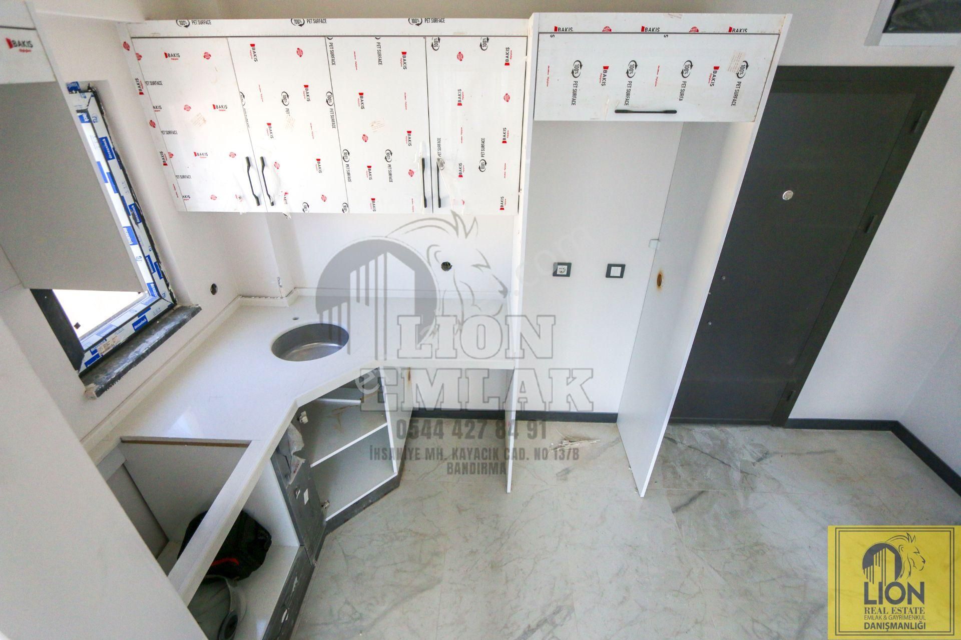 🟨⬛(takasa Açık) Lıon Emlak'tan Paşakonak Mahallesin'de 1+1 Balkonlu Lüks Satılık Daire🟨⬛