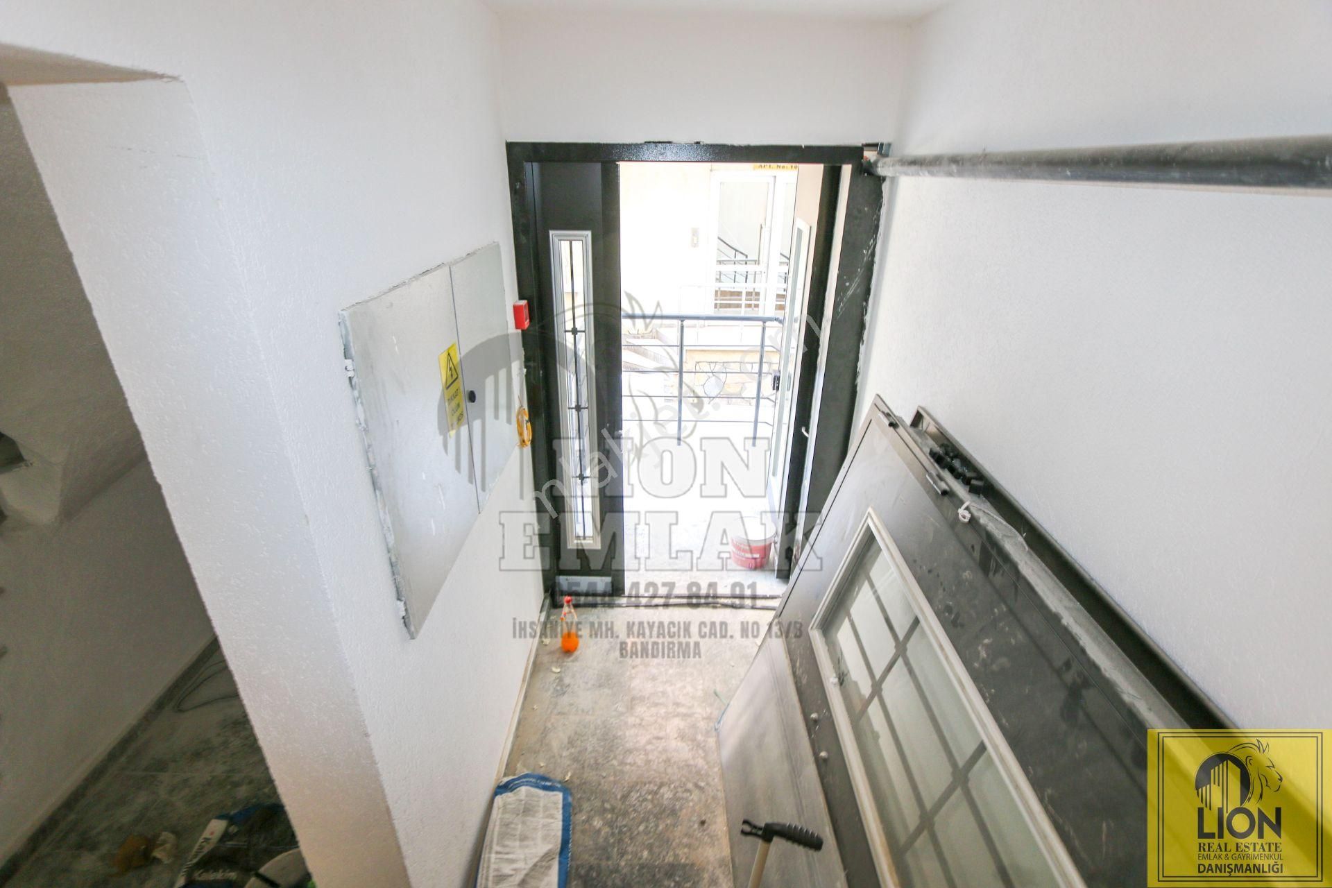 🟨⬛(takasa Açık) Lıon Emlak'tan Paşakonak Mahallesin'de 1+1 Balkonlu Lüks Satılık Daire🟨⬛ - Görsel 32