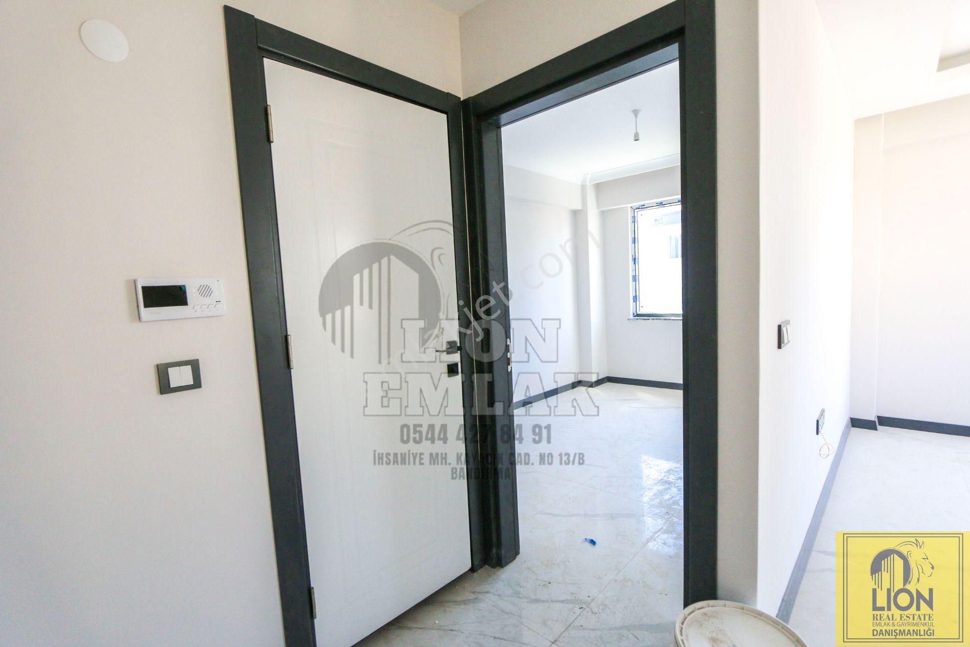 🟨⬛(takasa Açık) Lıon Emlak'tan Paşakonak Mahallesin'de 1+1 Balkonlu Lüks Satılık Daire🟨⬛ - Görsel 23