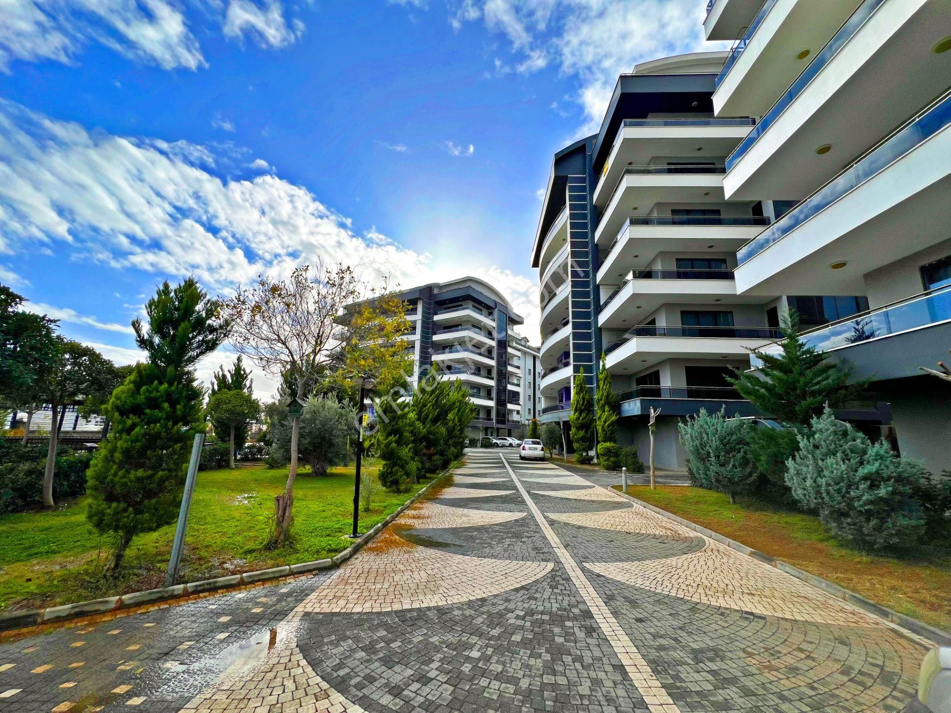 Alanya Obada Satılık 5+1 Site İçi Havuzlu Lüks Dubleks Daire - Görsel 31