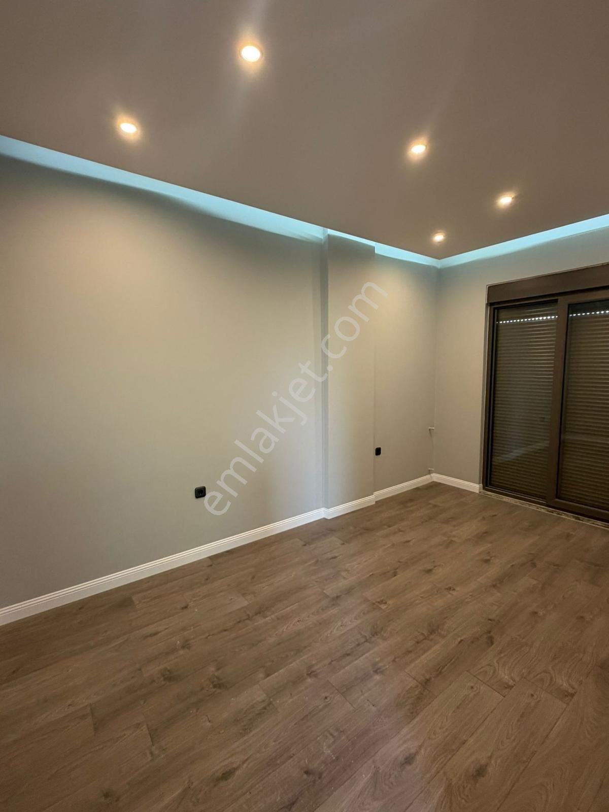 Tam Müstakil | Tripleks 4+1 | Havuzlu Özel Villa - Görsel 22