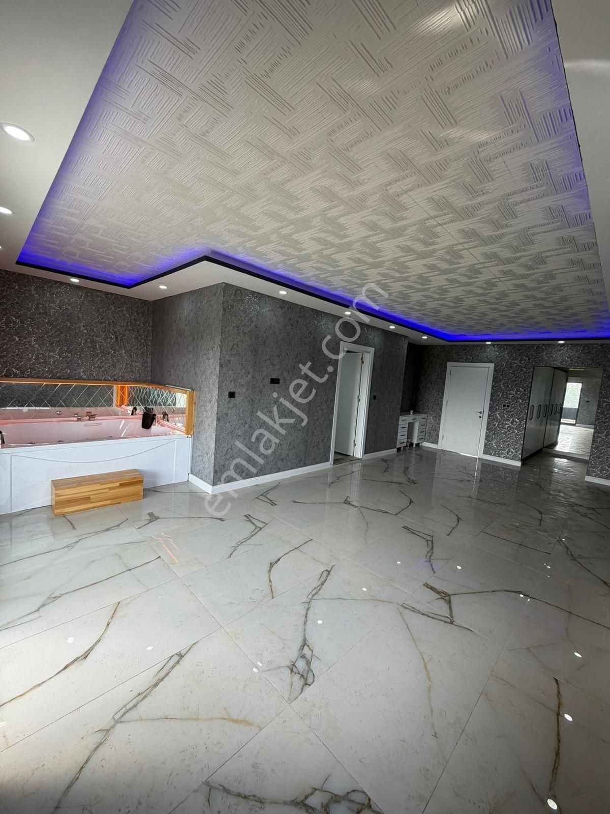 Tam Müstakil | Tripleks 4+1 | Havuzlu Özel Villa - Görsel 2