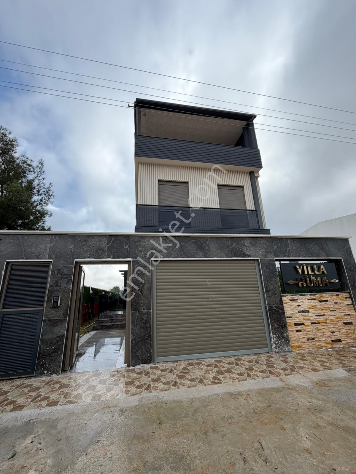 Tam Müstakil | Tripleks 4+1 | Havuzlu Özel Villa