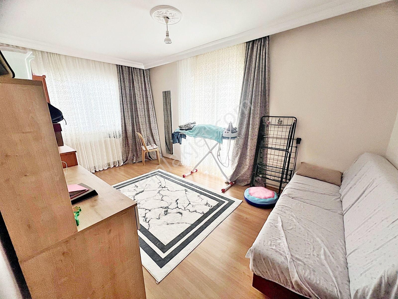 Veranka Invest'den Arakat Selim Cad. Üzeri Masrafsız Ön Cephe Acill Satılık 3+1 Daire - Görsel 15