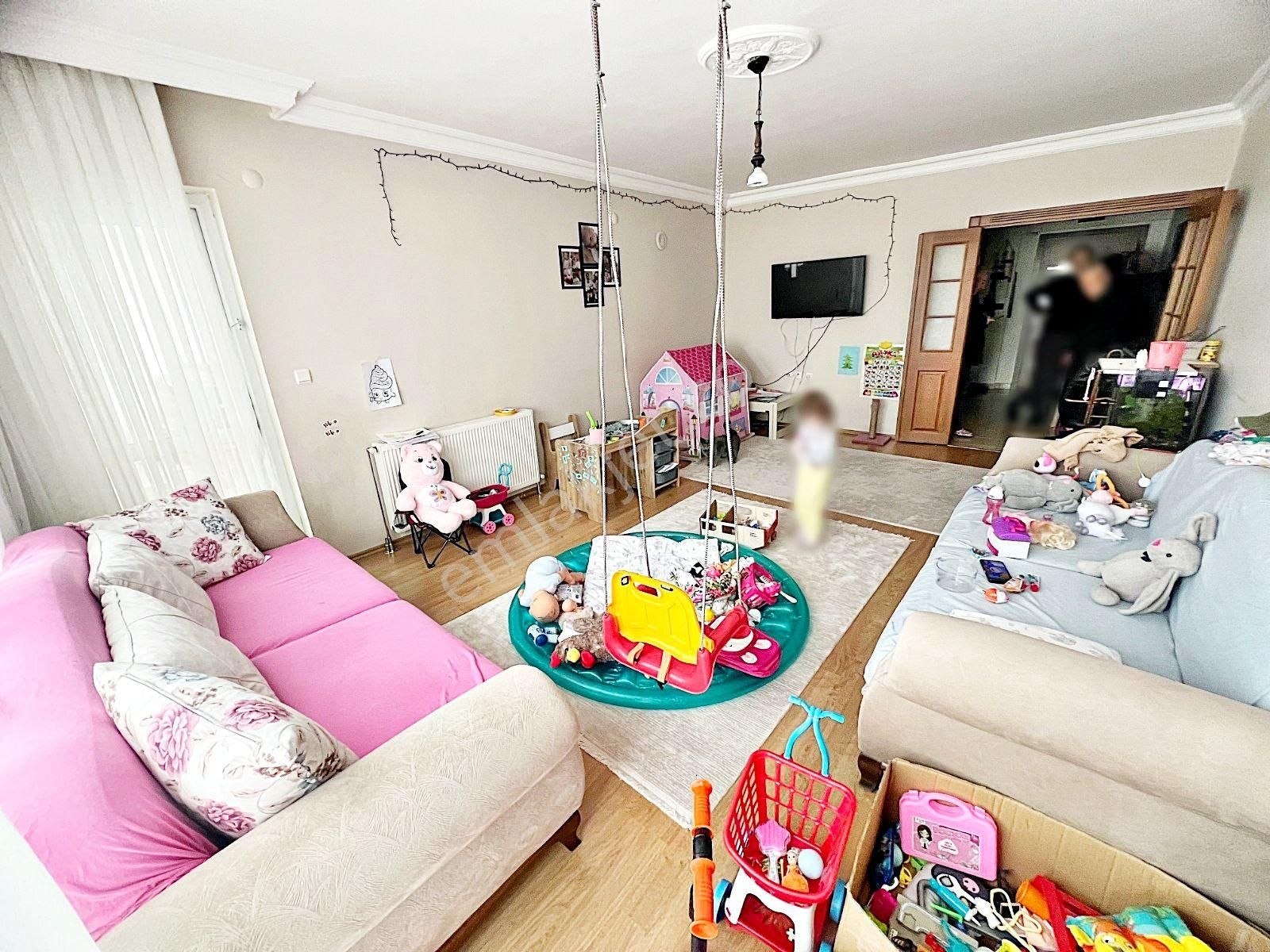 Veranka Invest'den Arakat Selim Cad. Üzeri Masrafsız Ön Cephe Acill Satılık 3+1 Daire - Görsel 6