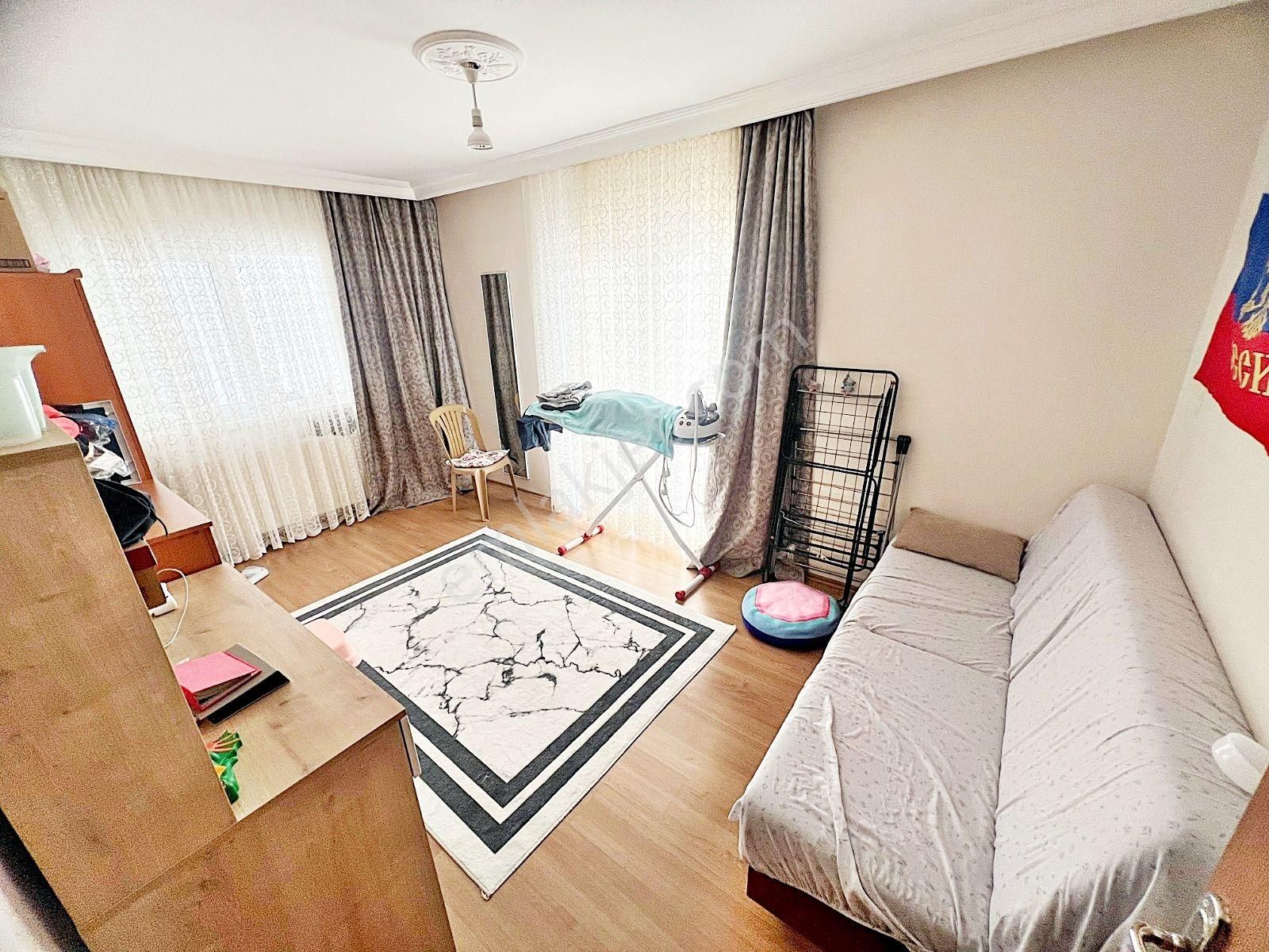 Veranka Invest'den Arakat Selim Cad. Üzeri Masrafsız Ön Cephe Acill Satılık 3+1 Daire - Görsel 18