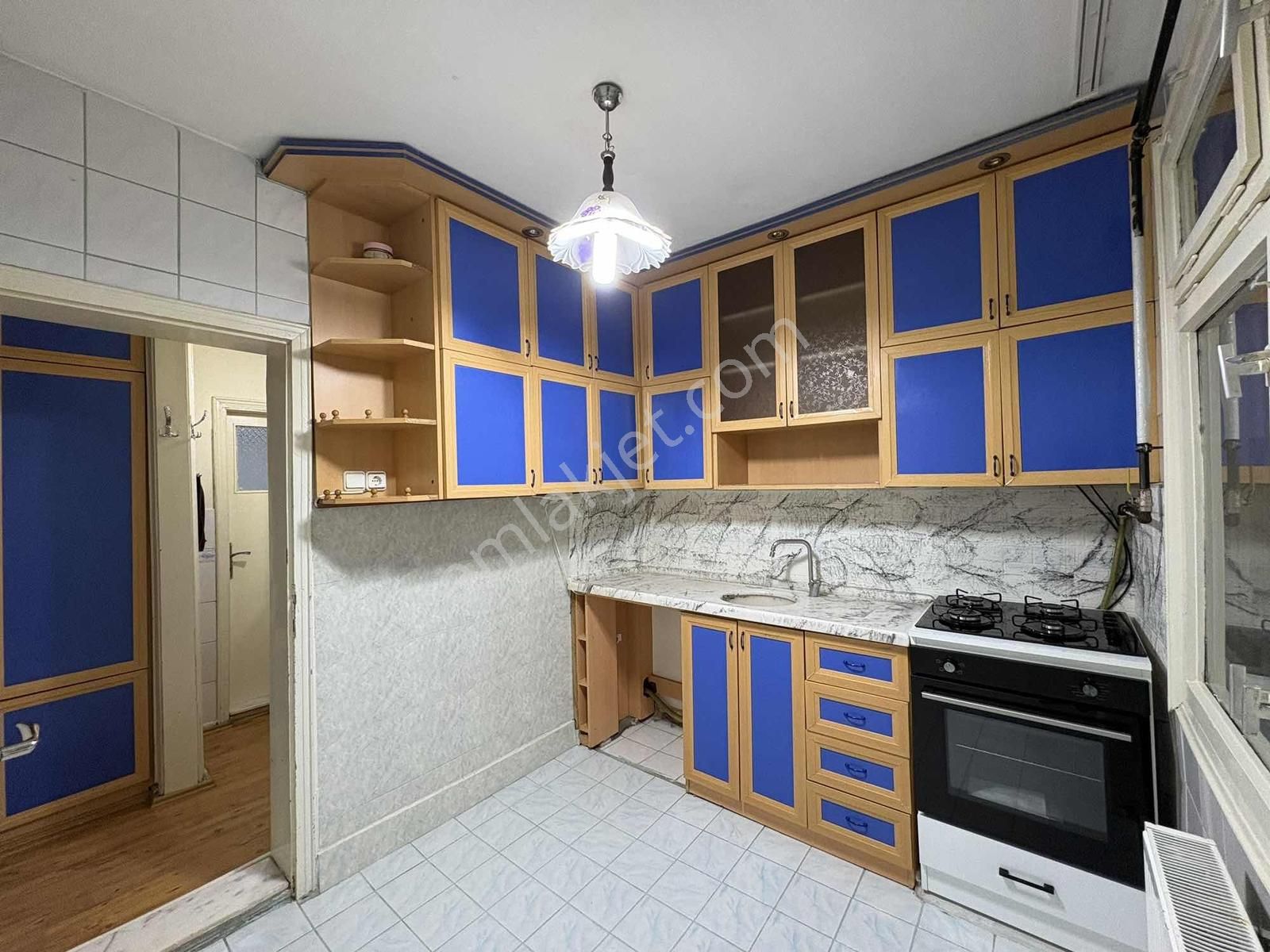 Cumhuriyette Masrafsız | Araç Takasına Açık | Tramvay Yanı 3+1 - Görsel 12