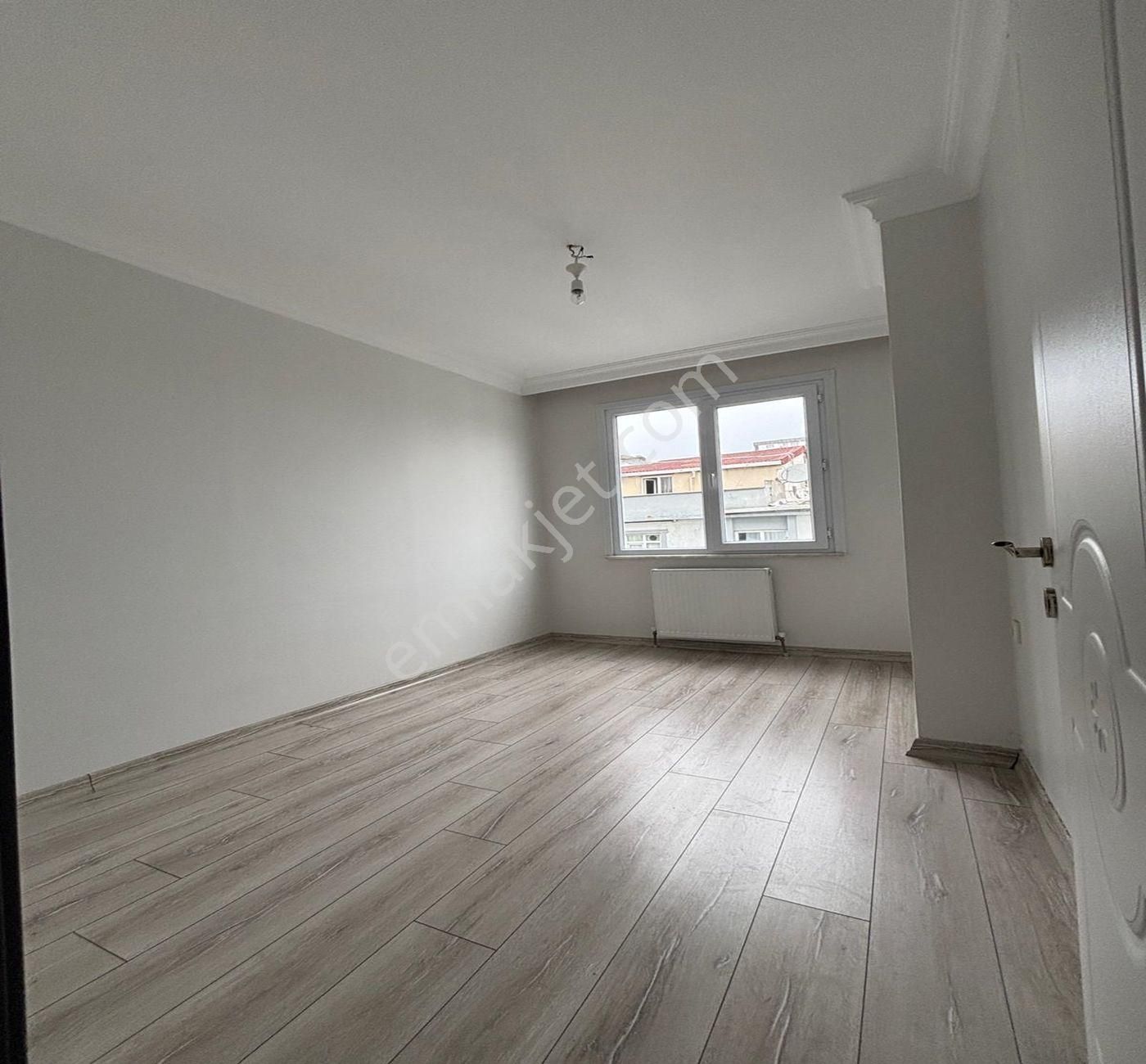 Batı Yapıdan Metrobüse 10 Dk Yürüme Mesfesi Kiralık 25 Bin - Görsel 10