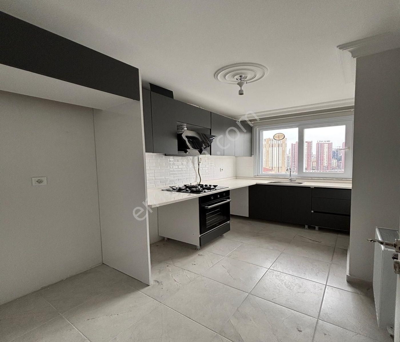 Batı Yapıdan Metrobüse 10 Dk Yürüme Mesfesi Kiralık 25 Bin - Görsel 3