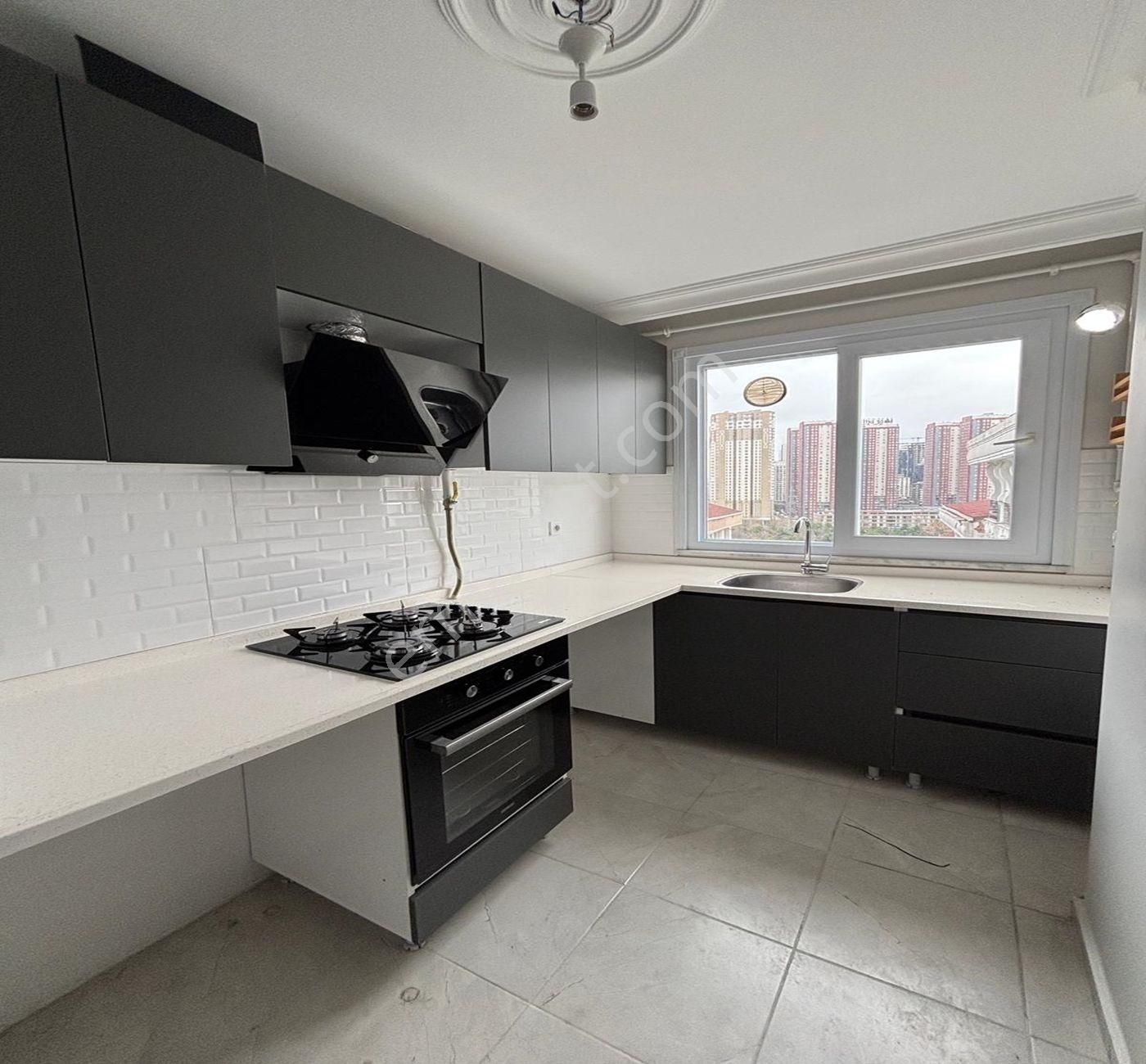 Batı Yapıdan Metrobüse 10 Dk Yürüme Mesfesi Kiralık 25 Bin - Görsel 7