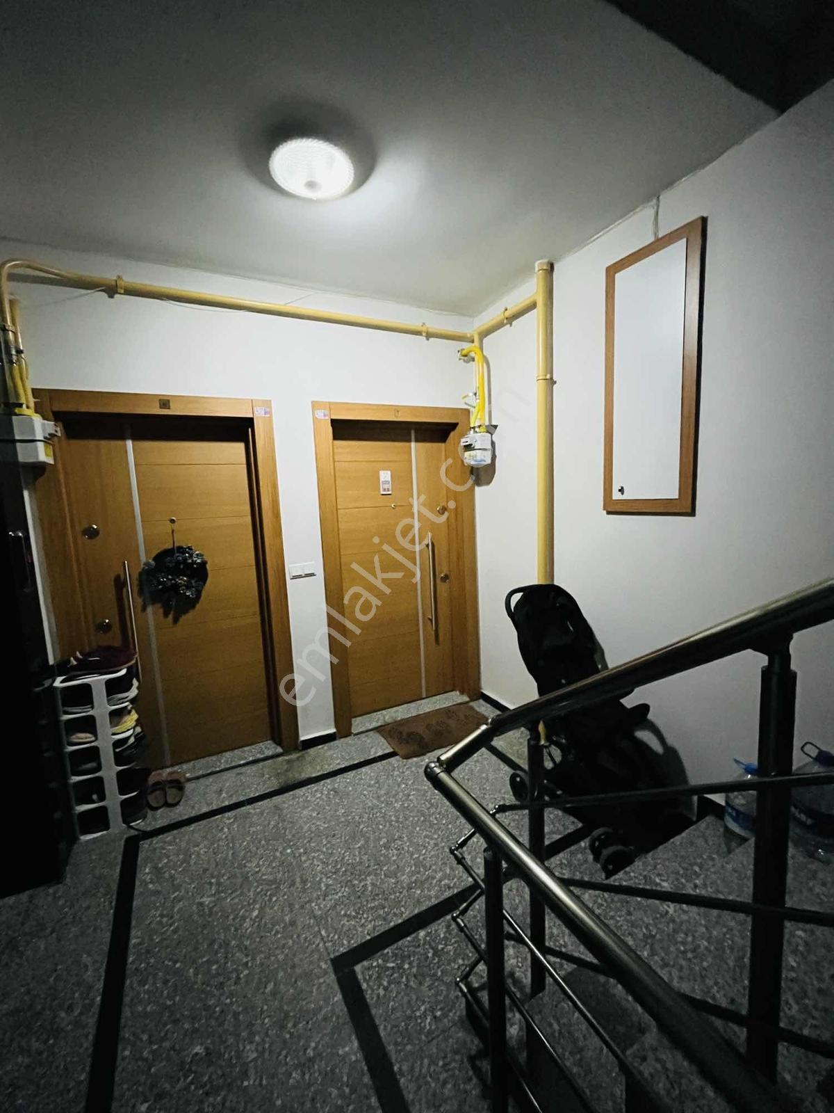 Baranoğlu Emlak Tepe Yolu Üzerinde Bağcı Sitesi 2+1 Daire - Görsel 11