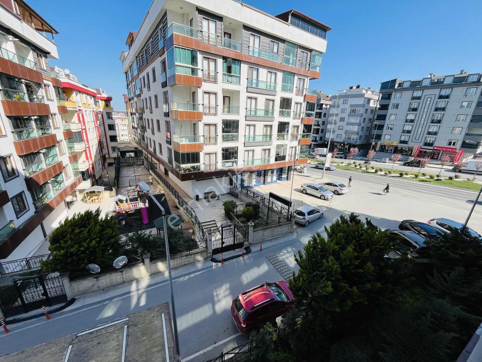 Baranoğlu Emlak Tepe Yolu Üzerinde Bağcı Sitesi 2+1 Daire - Görsel 21