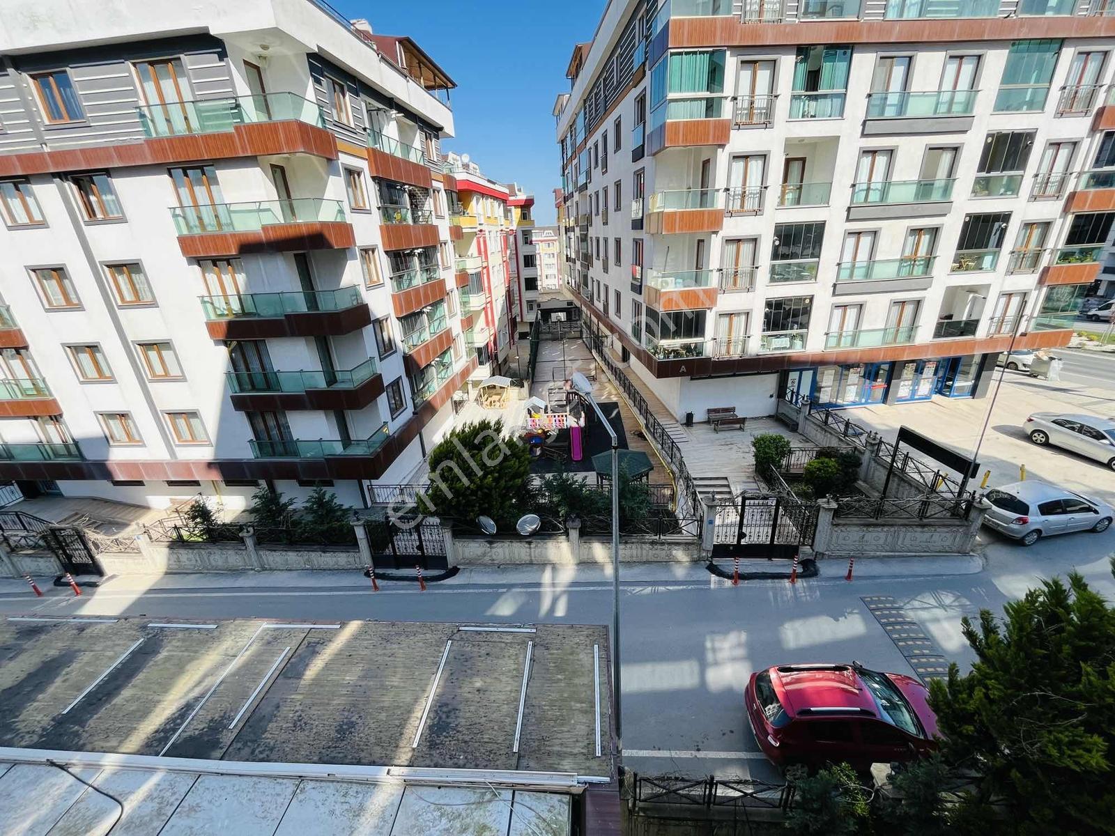 Baranoğlu Emlak Tepe Yolu Üzerinde Bağcı Sitesi 2+1 Daire - Görsel 22