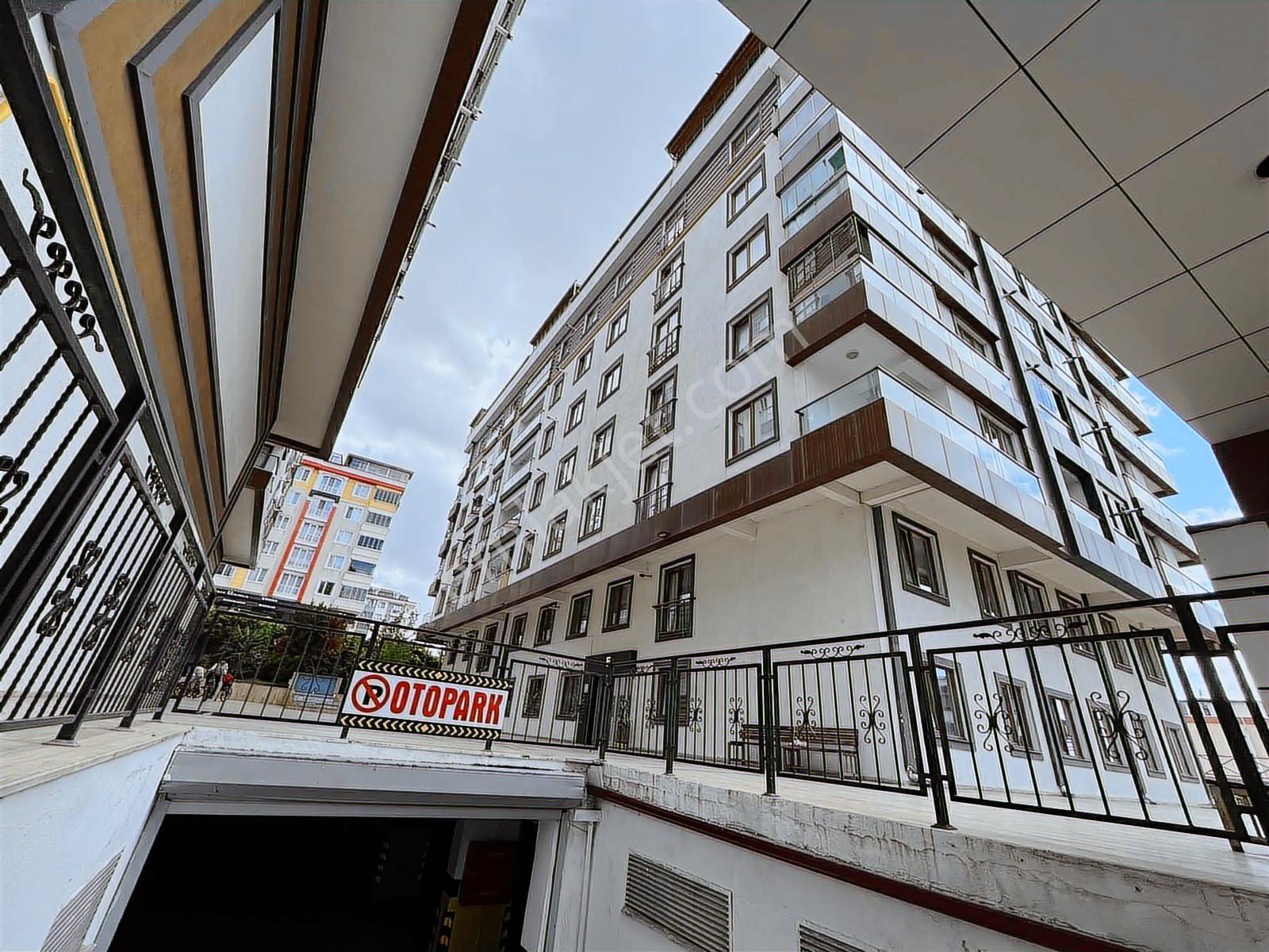 Baranoğlu Emlak Tepe Yolu Üzerinde Bağcı Sitesi 2+1 Daire - Görsel 34