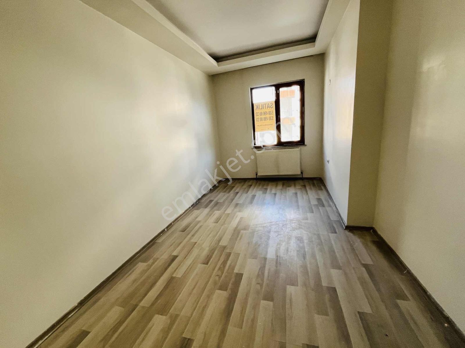 Baranoğlu Emlak Tepe Yolu Üzerinde Bağcı Sitesi 2+1 Daire - Görsel 19