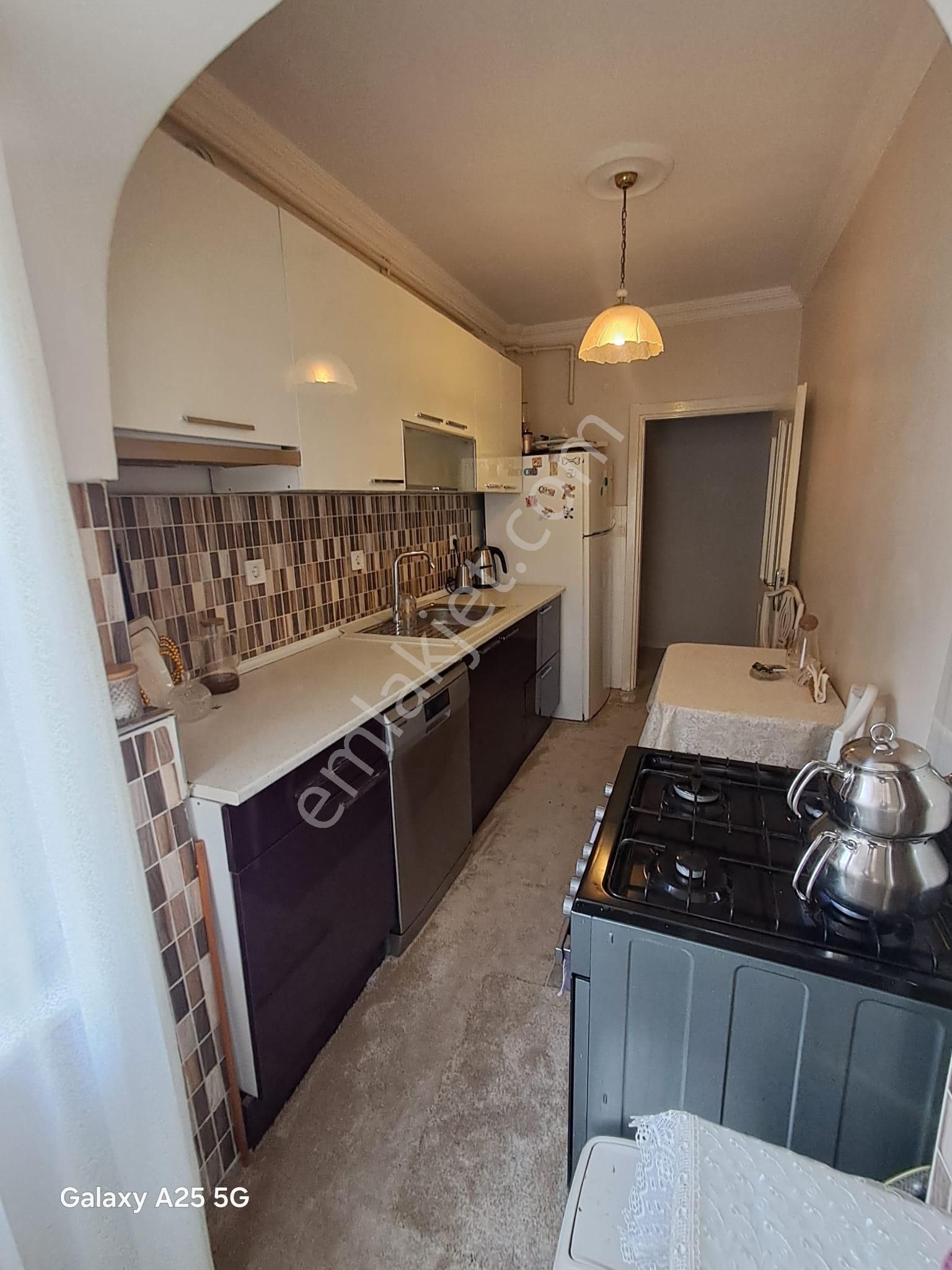 Ataşehir İnönüde 19 Mayıs Caddesine Yakın 110m2 3+1 Giriş Daire - Görsel 6