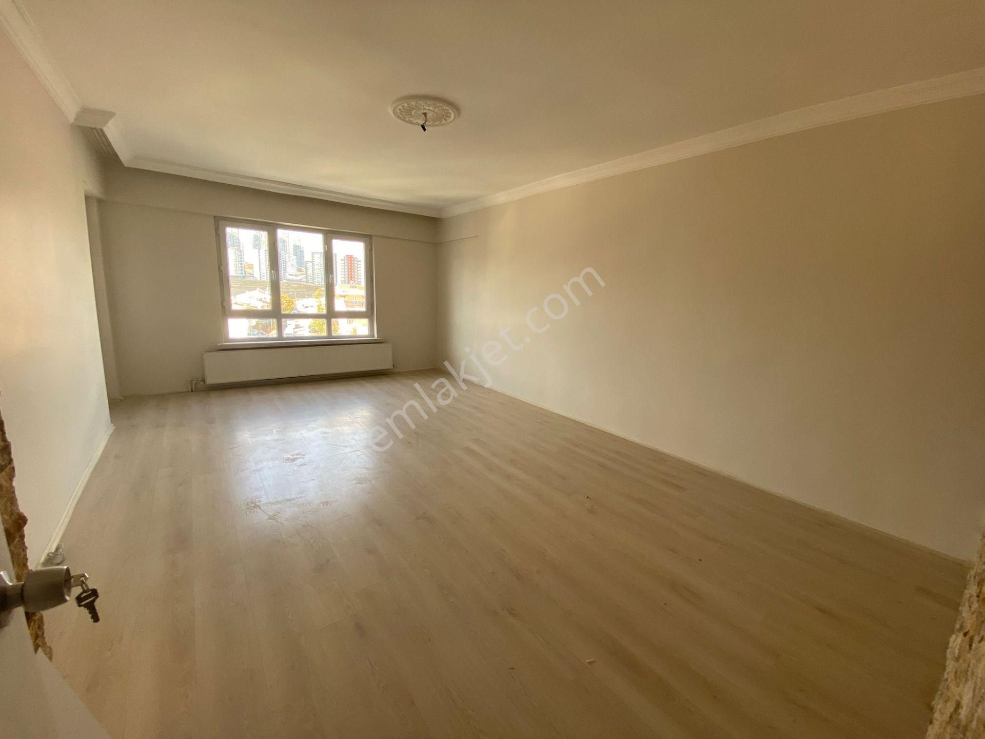 Batıkent Çakırlar Site İçinde 3+1 Satılık Daire - Görsel 13