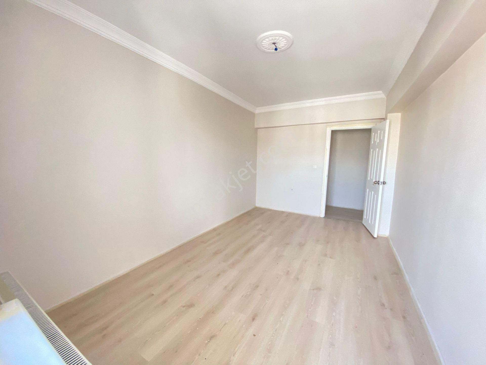 Batıkent Çakırlar Site İçinde 3+1 Satılık Daire - Görsel 26