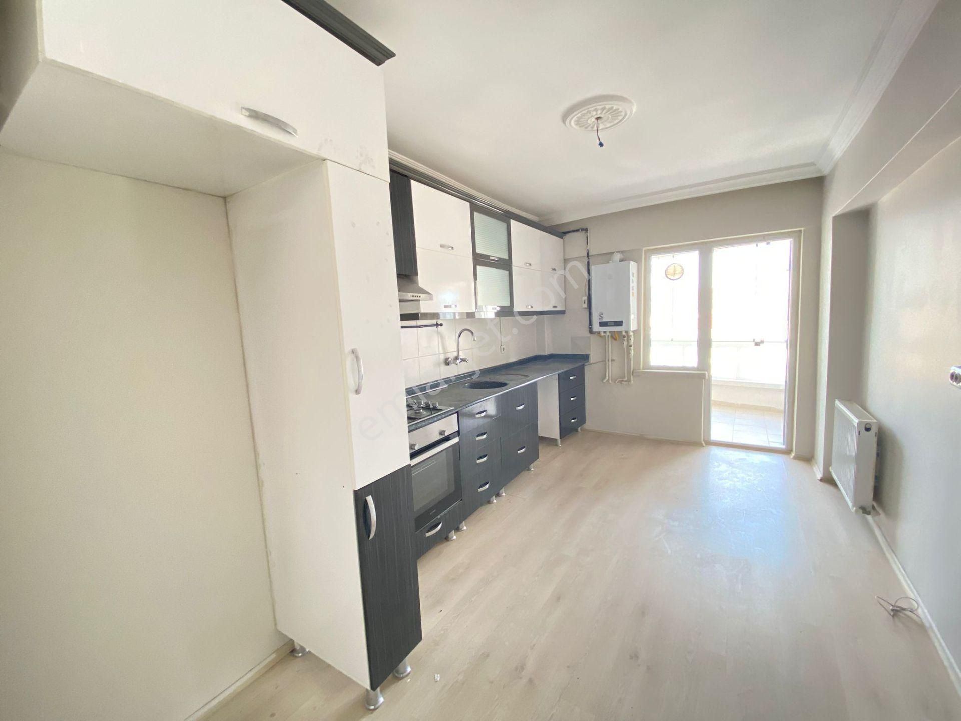 Batıkent Çakırlar Site İçinde 3+1 Satılık Daire - Görsel 17