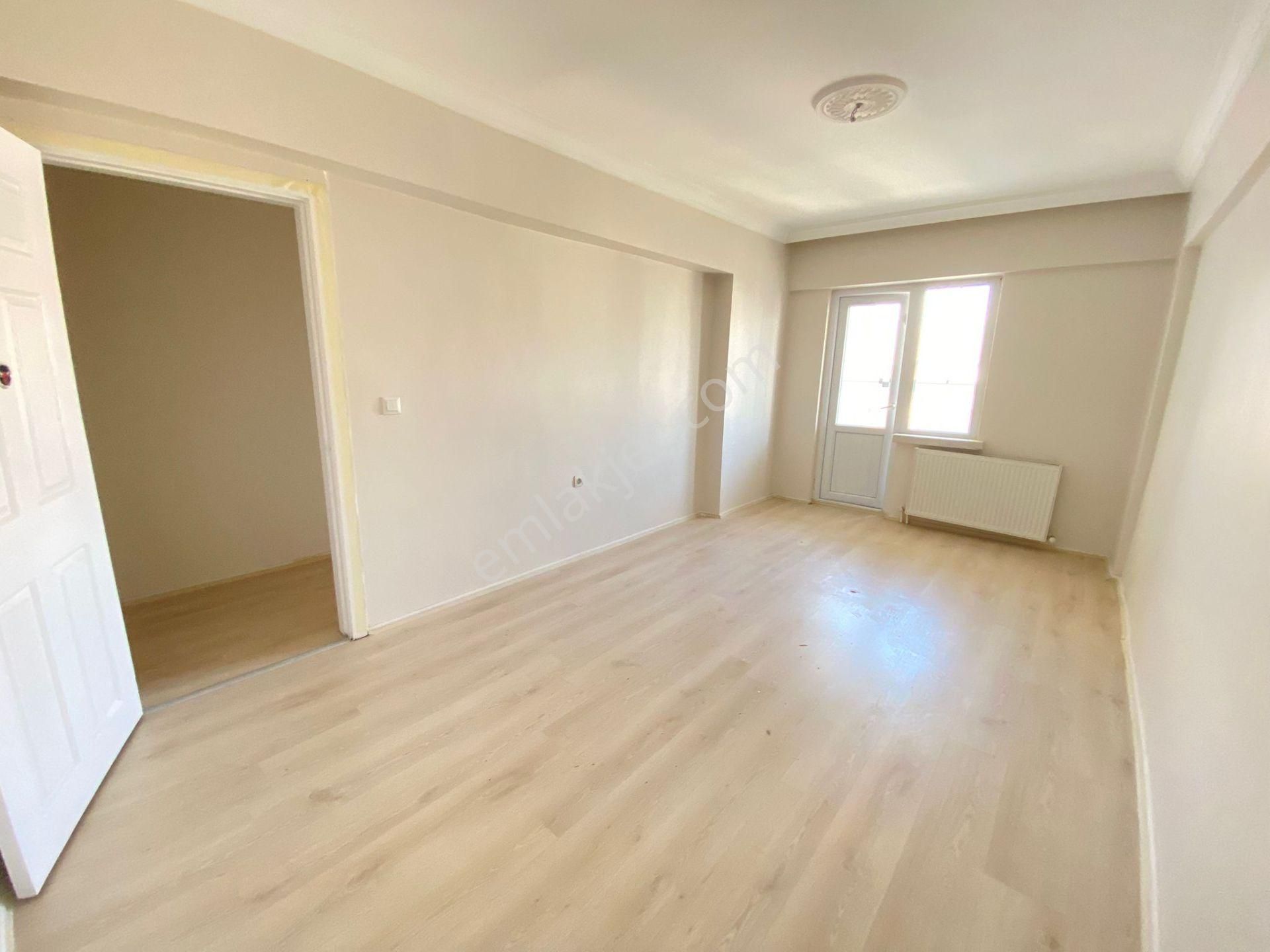 Batıkent Çakırlar Site İçinde 3+1 Satılık Daire - Görsel 23