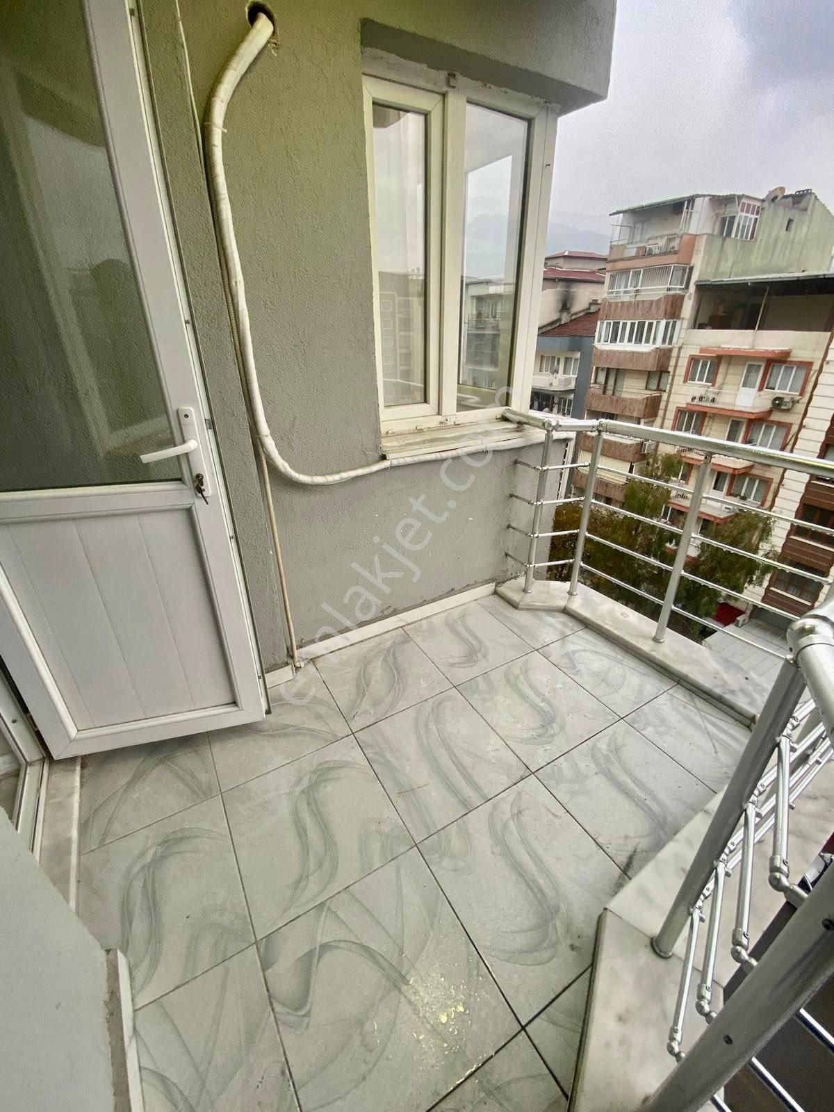 Baraka Gayrimenkul’den Ayniali Mah Çift Cephe Full Daire - Görsel 5